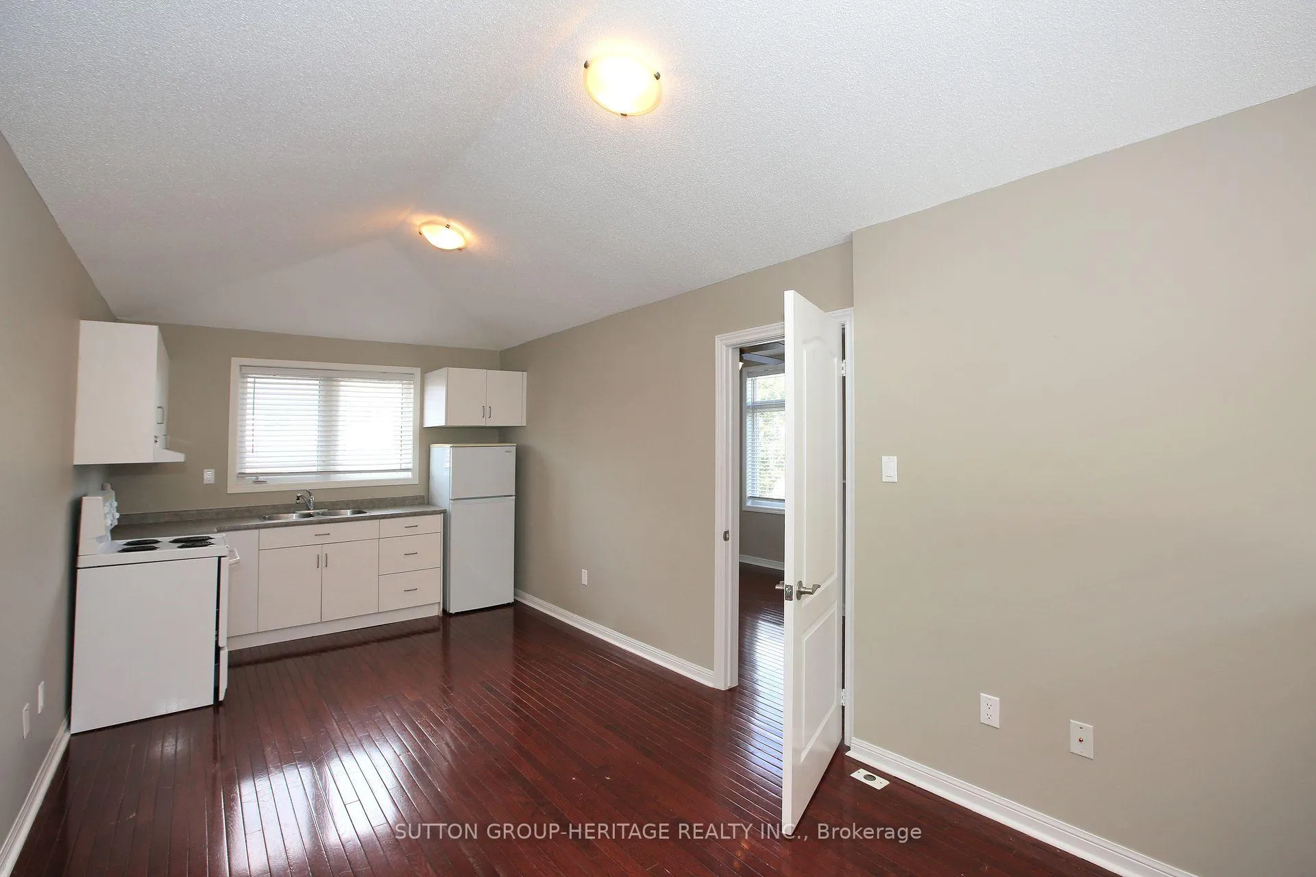 Photo 4 of 260 Walkerville Road, Markham, Cornell — HOMEH