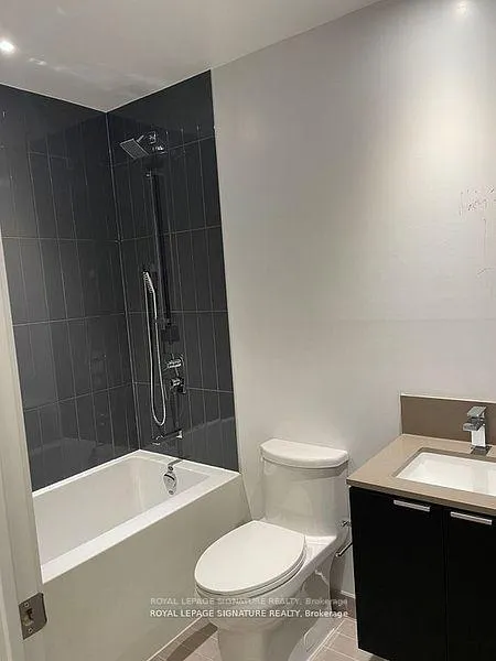 Photo 6 of Unit 3613, 3883 Quartz Road, Mississauga, City Centre — HOMEH