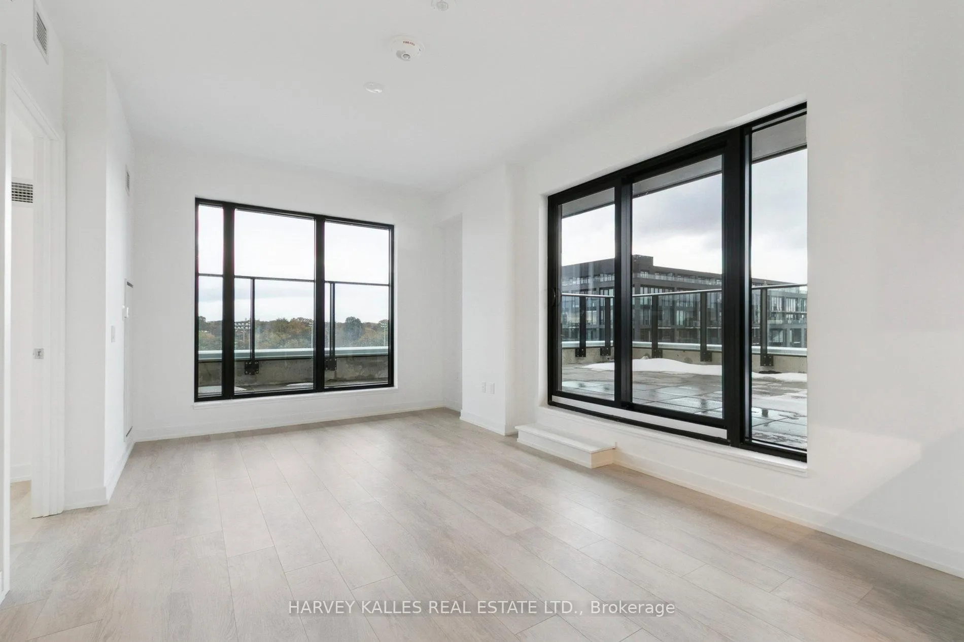 Photo 1 of Unit 706, 801 The Queensway, Etobicoke, Stonegate-Queensway — HOMEH
