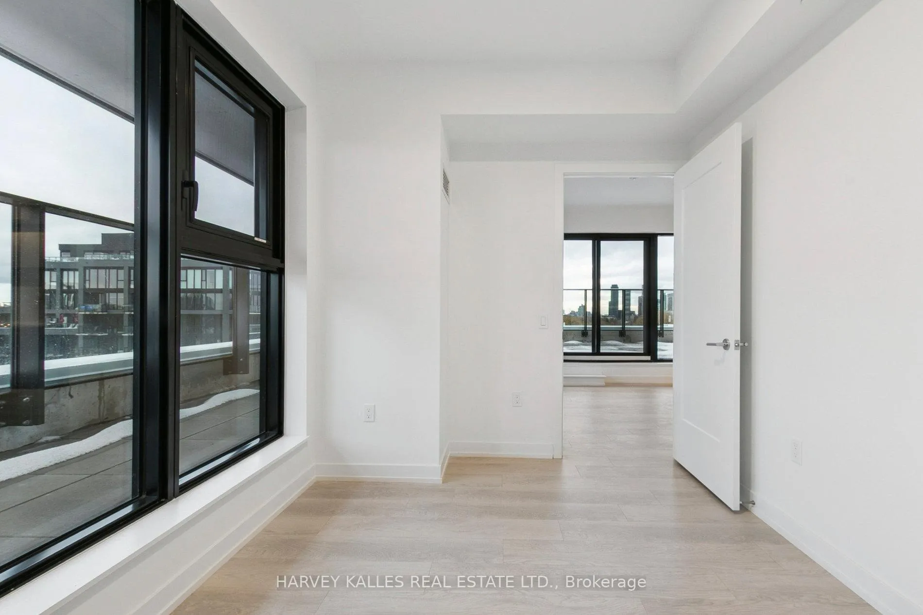 Photo 24 of Unit 706, 801 The Queensway, Etobicoke, Stonegate-Queensway — HOMEH