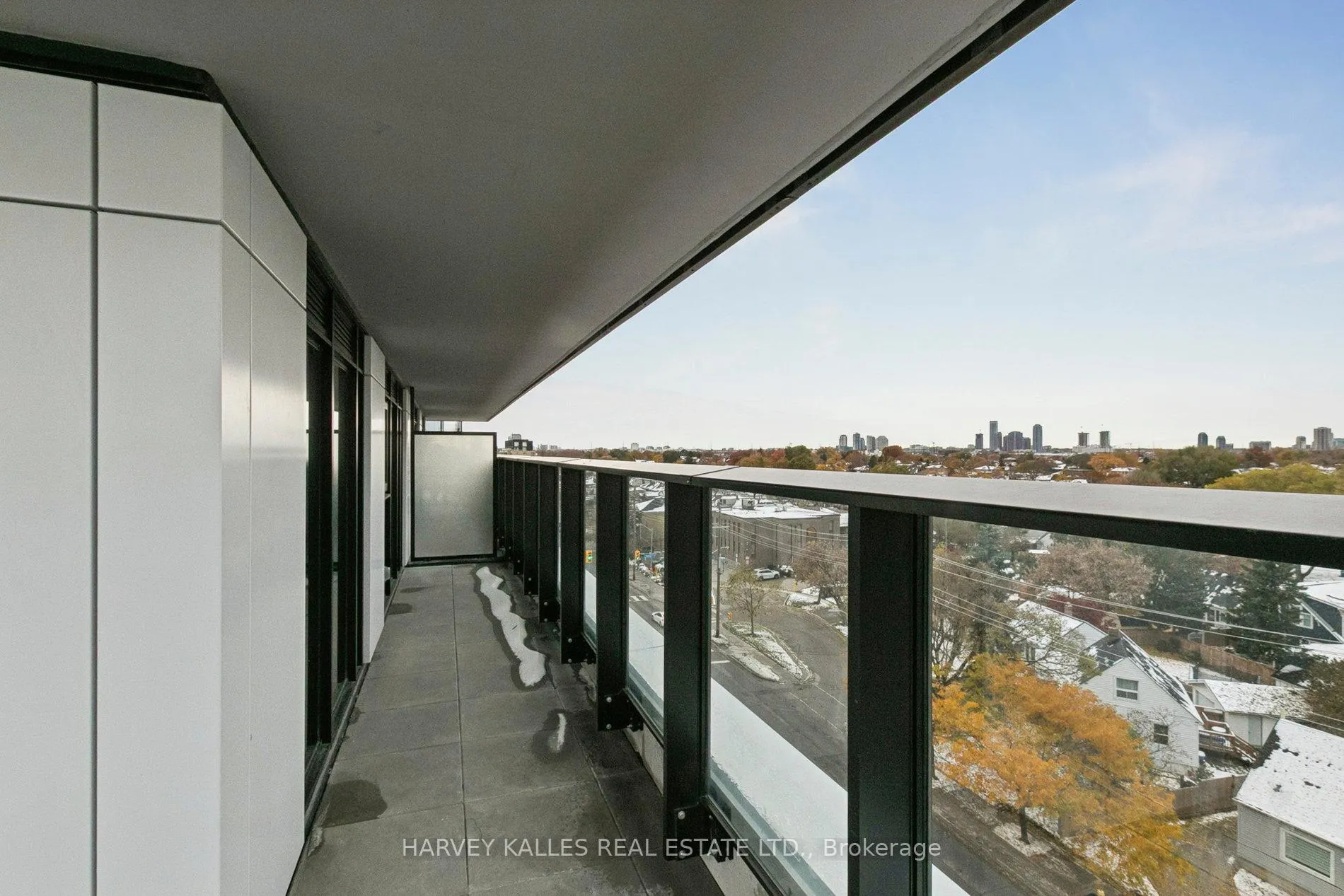 Photo 27 of Unit 706, 801 The Queensway, Etobicoke, Stonegate-Queensway — HOMEH