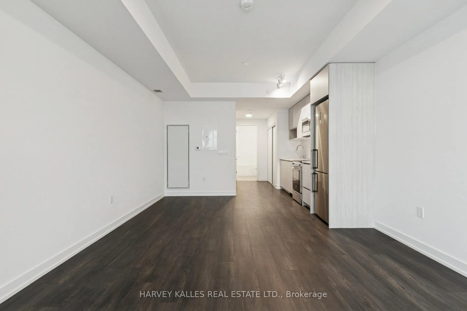 Photo 11 of Unit 512, 801 The Queensway, Etobicoke, Stonegate-Queensway — HOMEH