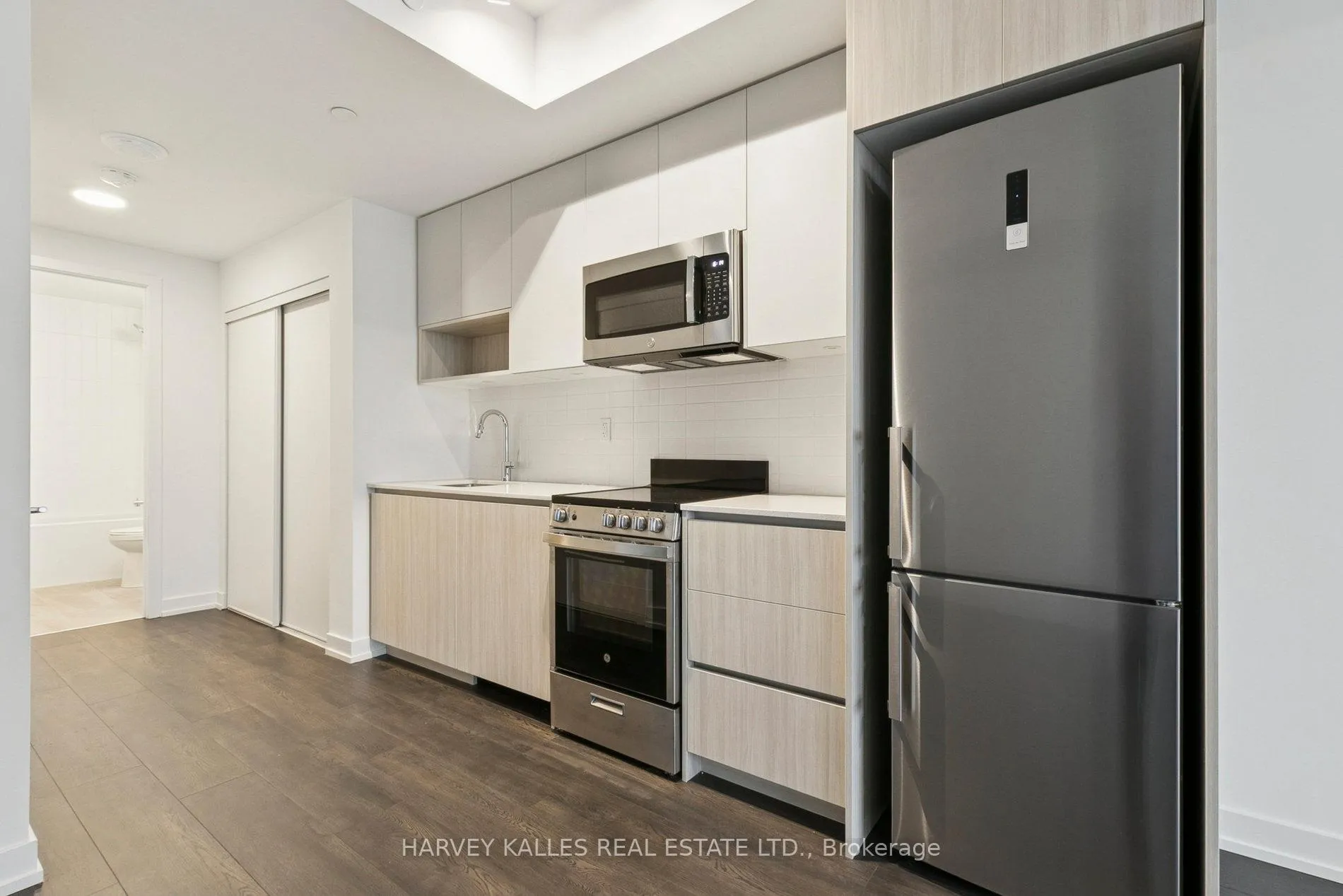Photo 14 of Unit 512, 801 The Queensway, Etobicoke, Stonegate-Queensway — HOMEH