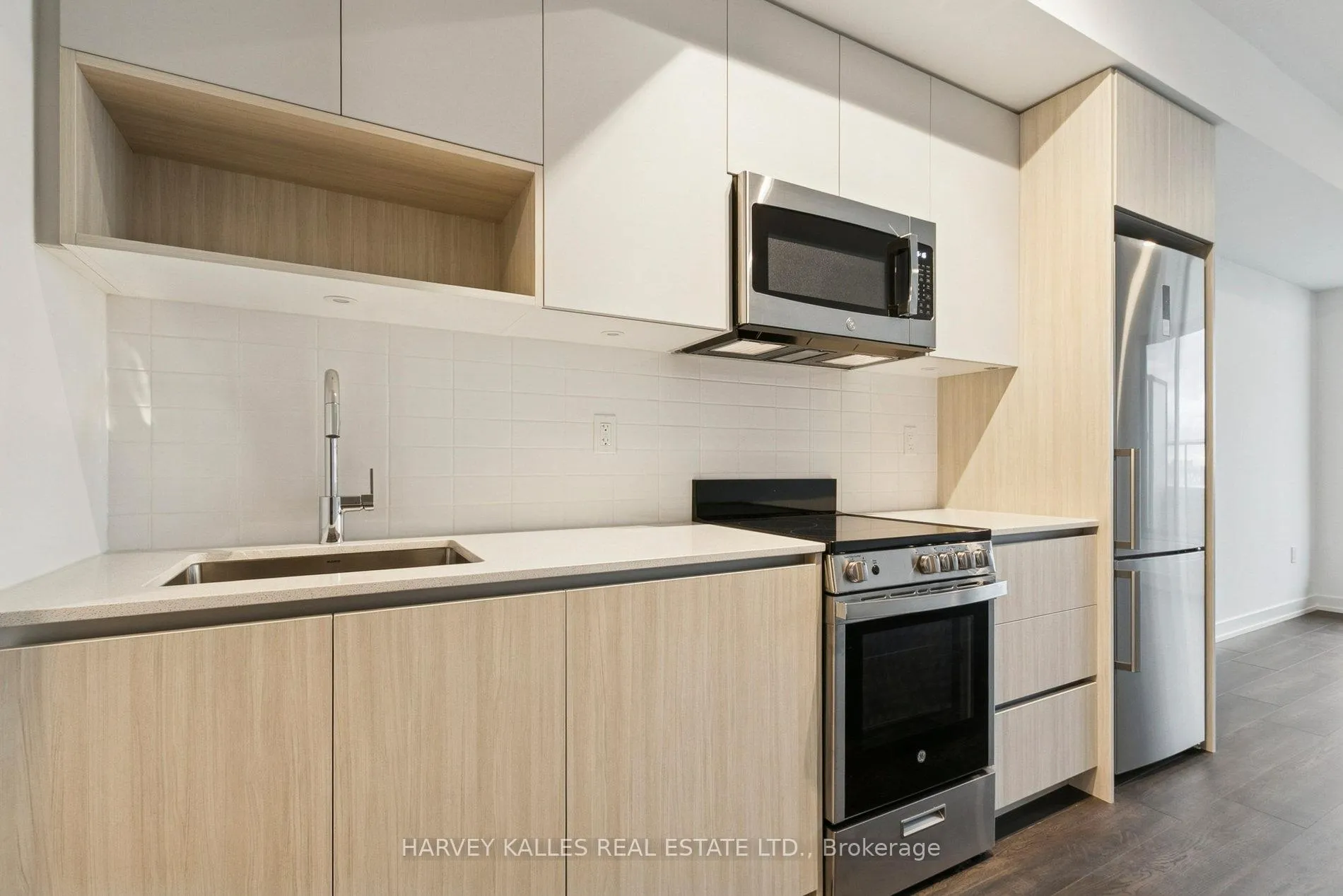 Photo 15 of Unit 512, 801 The Queensway, Etobicoke, Stonegate-Queensway — HOMEH