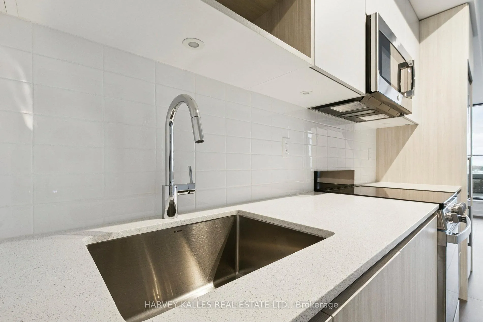 Photo 17 of Unit 512, 801 The Queensway, Etobicoke, Stonegate-Queensway — HOMEH