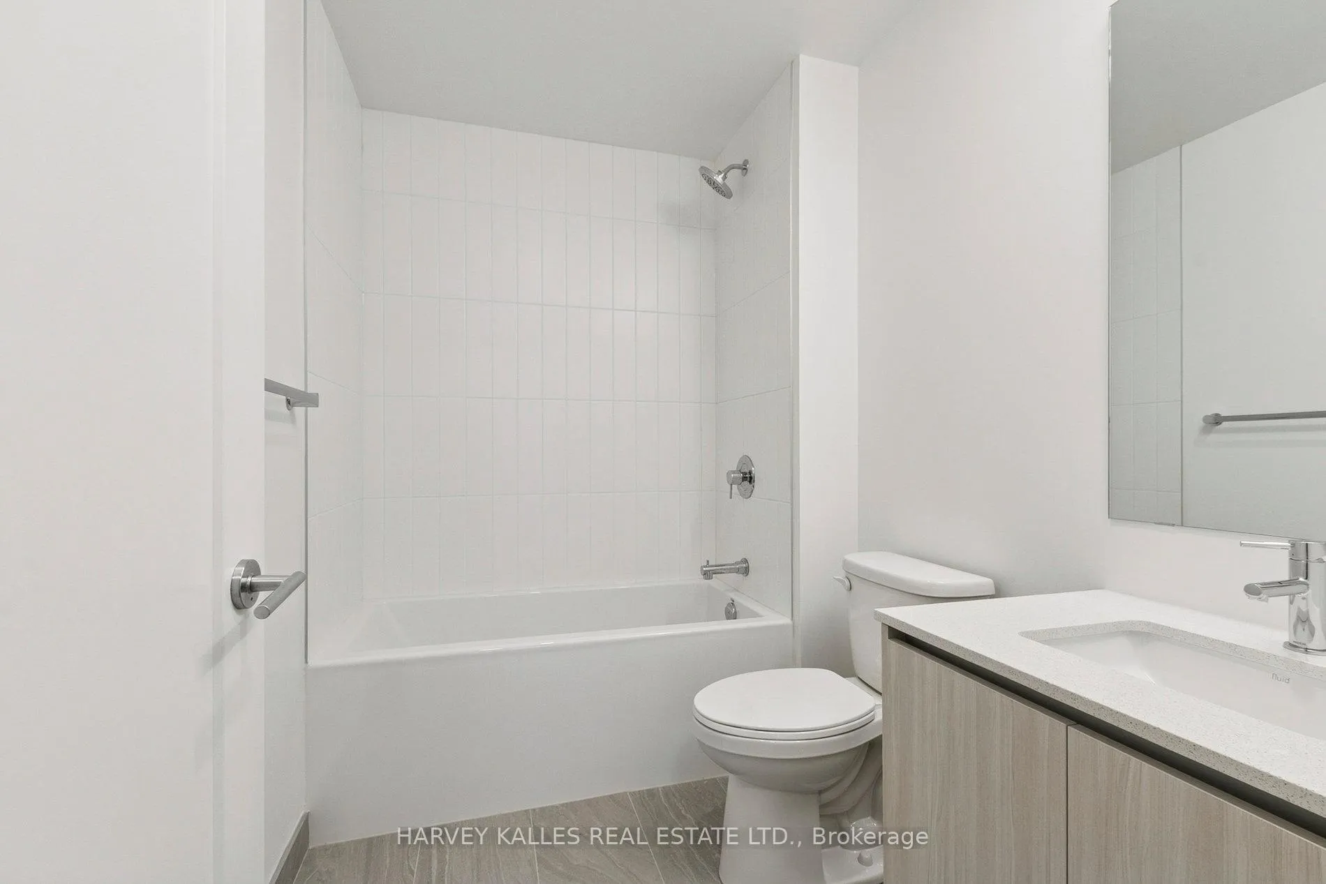 Photo 18 of Unit 512, 801 The Queensway, Etobicoke, Stonegate-Queensway — HOMEH