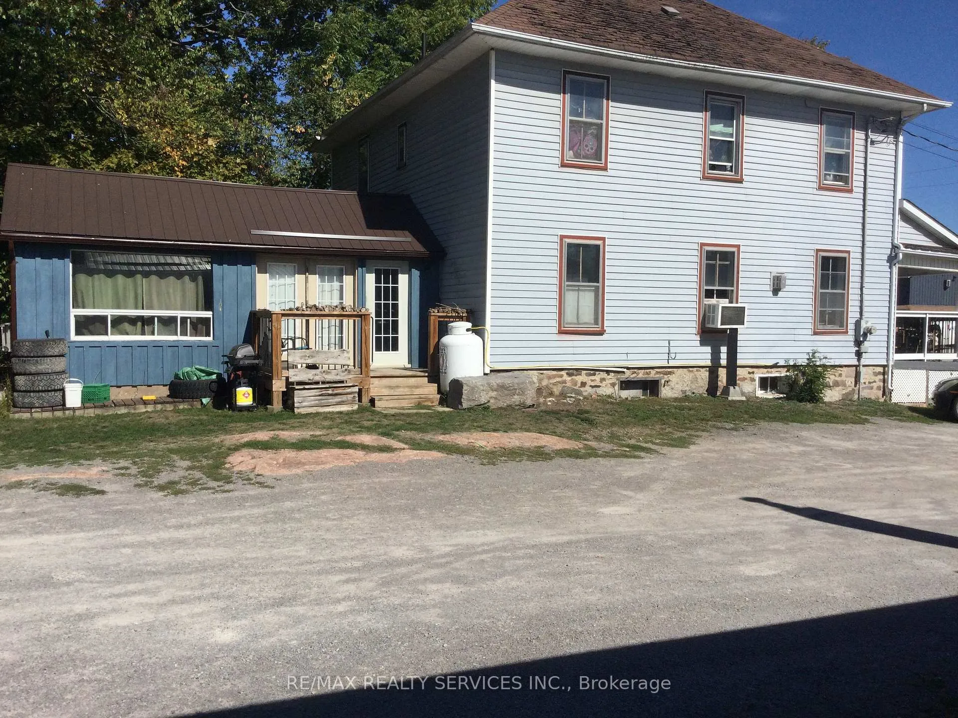 Photo 2 of 1925 Lakehurst Road, Trent Lakes — HOMEH