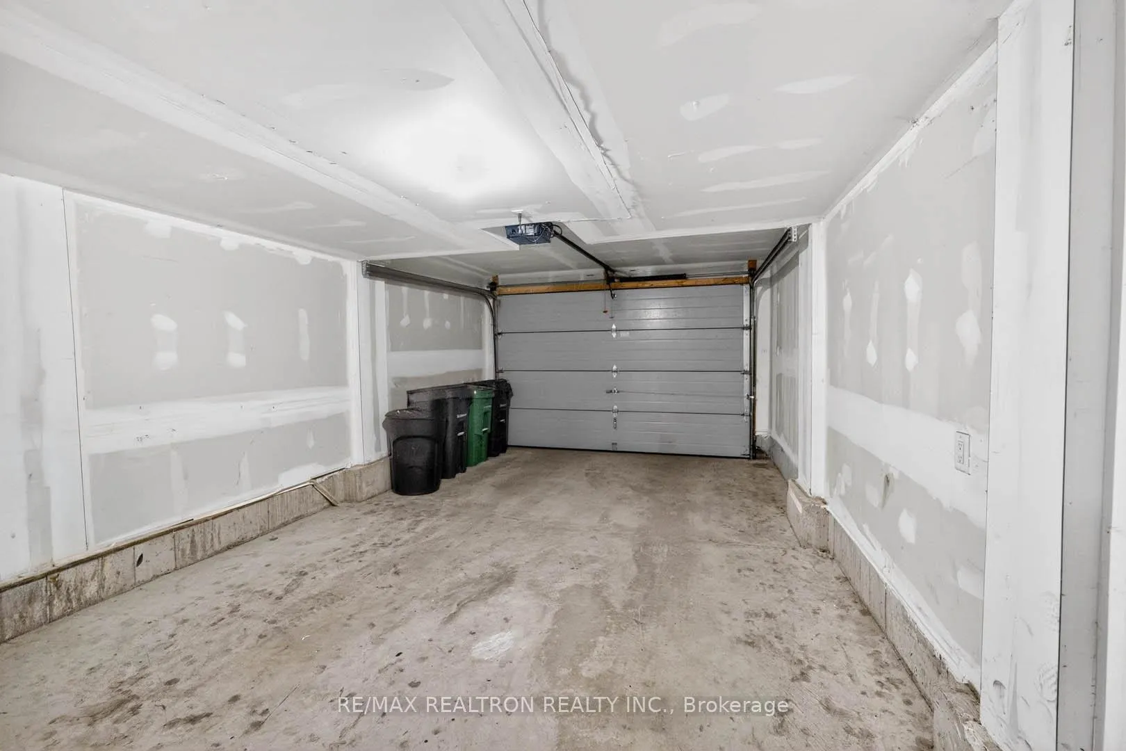 Photo 47 of Unit 3, 110 Stanley Greene Boulevard, North York, Downsview-Roding-CFB — HOMEH