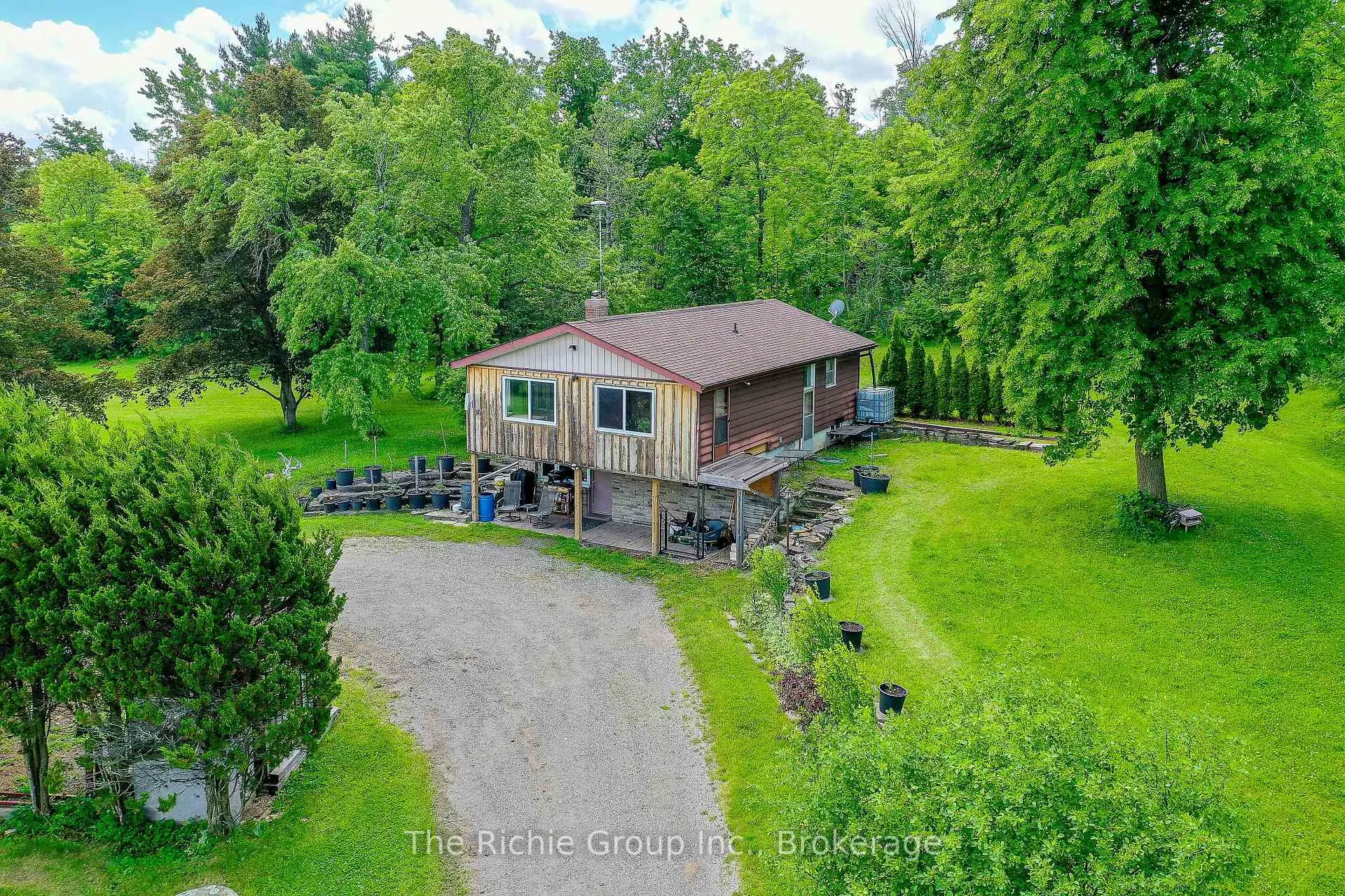 Photo 7 of 13494 Tenth Line, Halton Hills, Rural Halton Hills — HOMEH