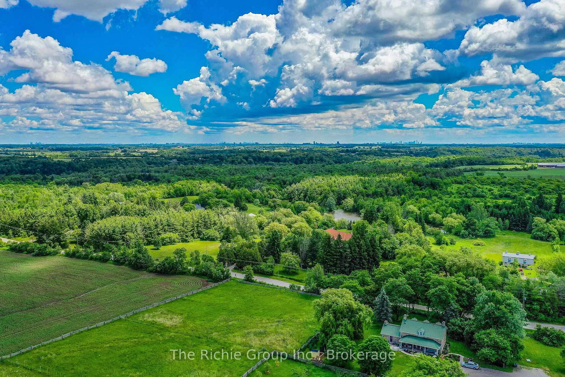 Photo 12 of 13494 Tenth Line, Halton Hills, Rural Halton Hills — HOMEH