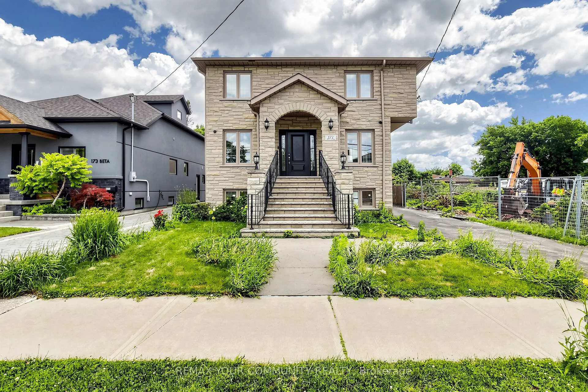 Photo 1 of 171 Beta Street, Etobicoke, Alderwood — HOMEH