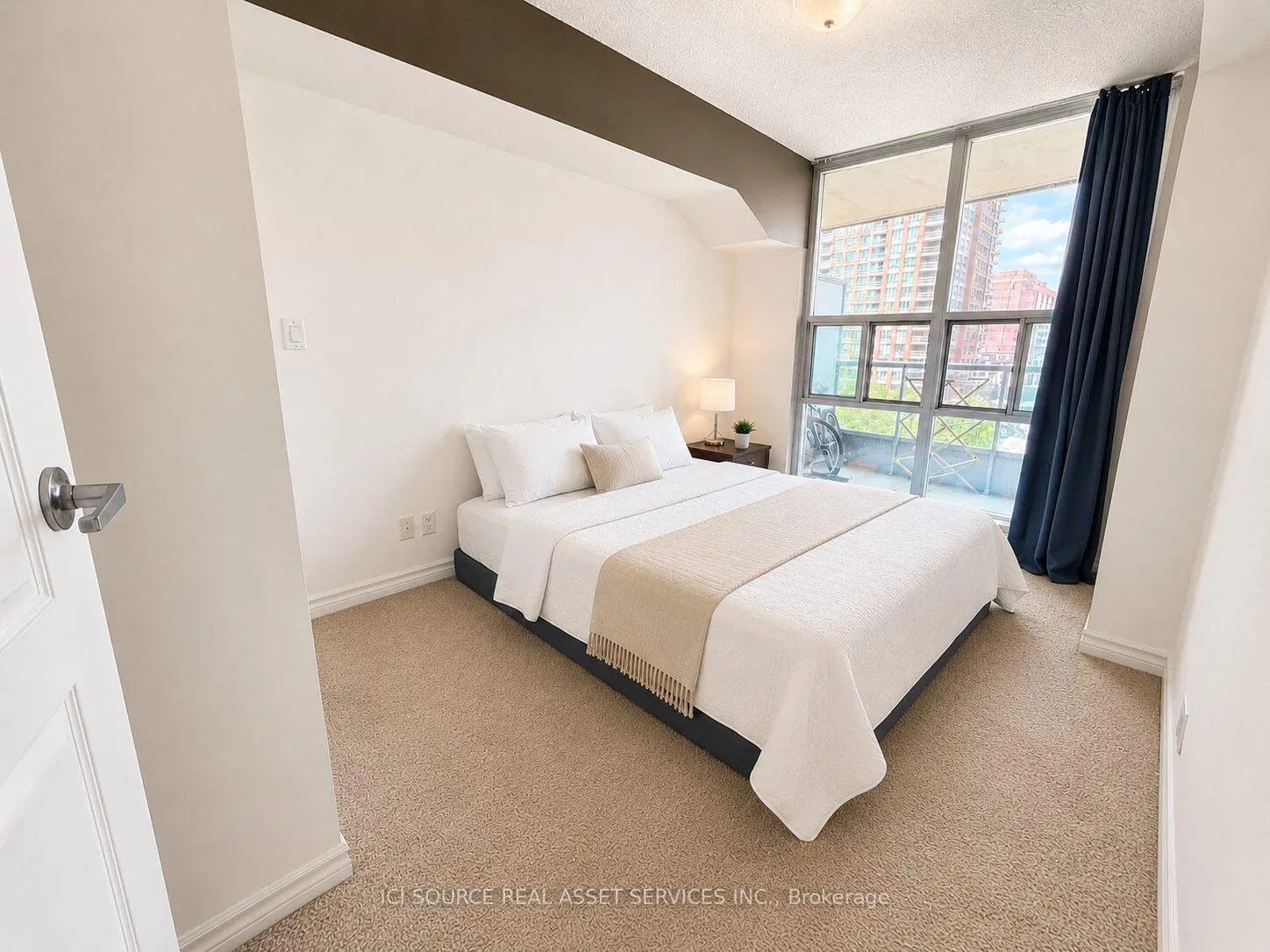 Photo 7 of Unit 607, 33 Elm Drive W, Mississauga, City Centre — HOMEH