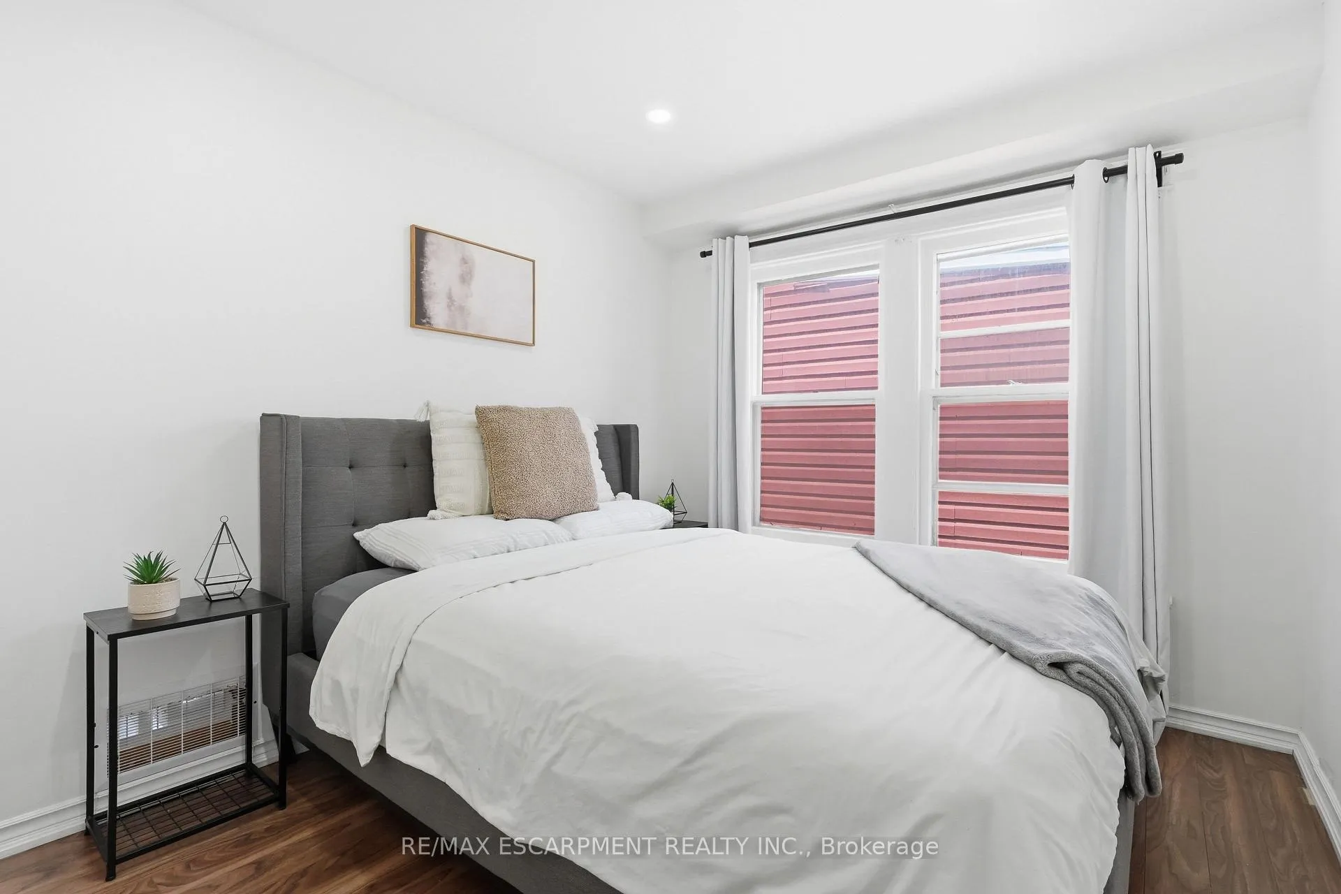 Photo 13 of 141 McAnulty Boulevard, Hamilton, Industrial Sector — HOMEH