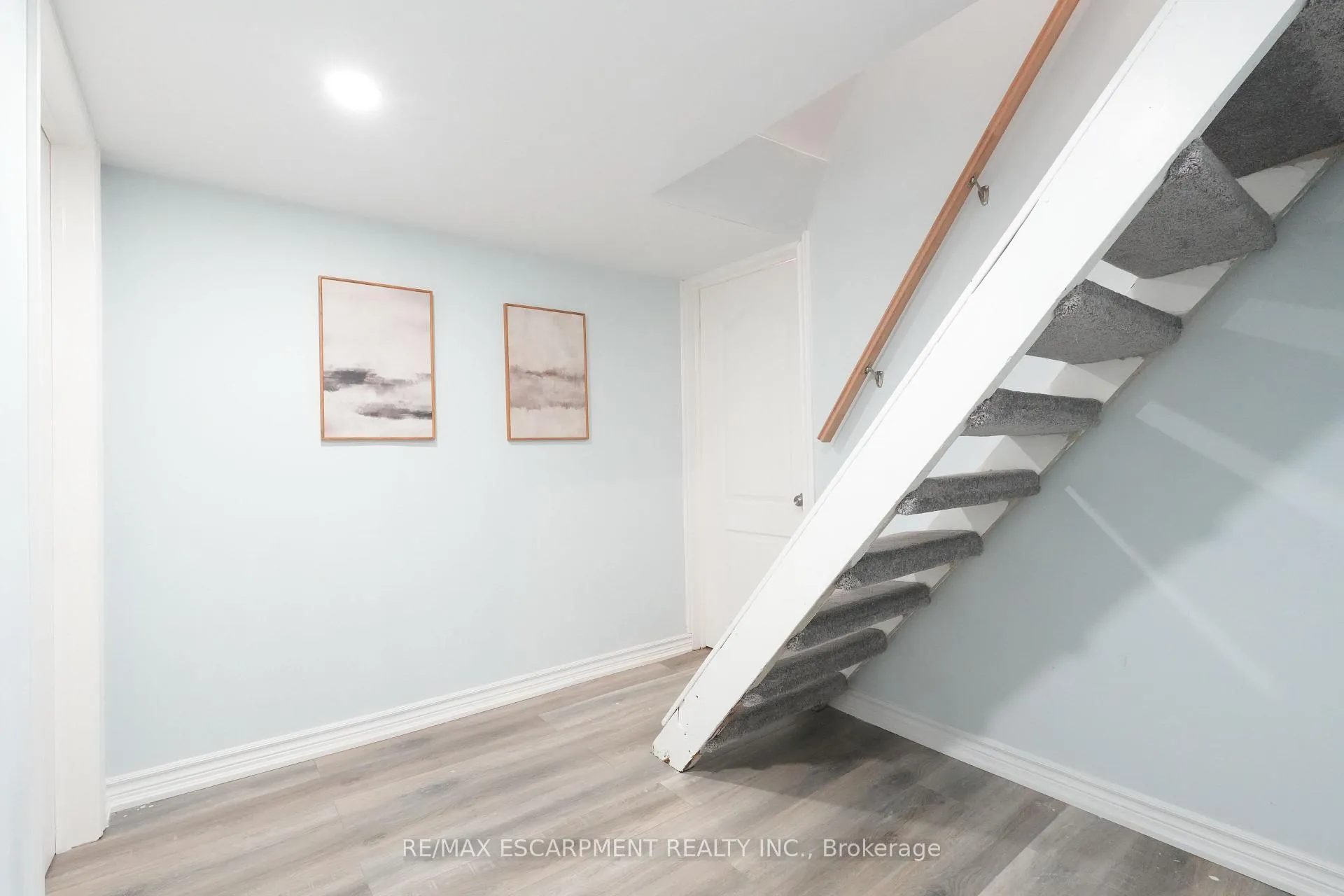 Photo 31 of 141 McAnulty Boulevard, Hamilton, Industrial Sector — HOMEH