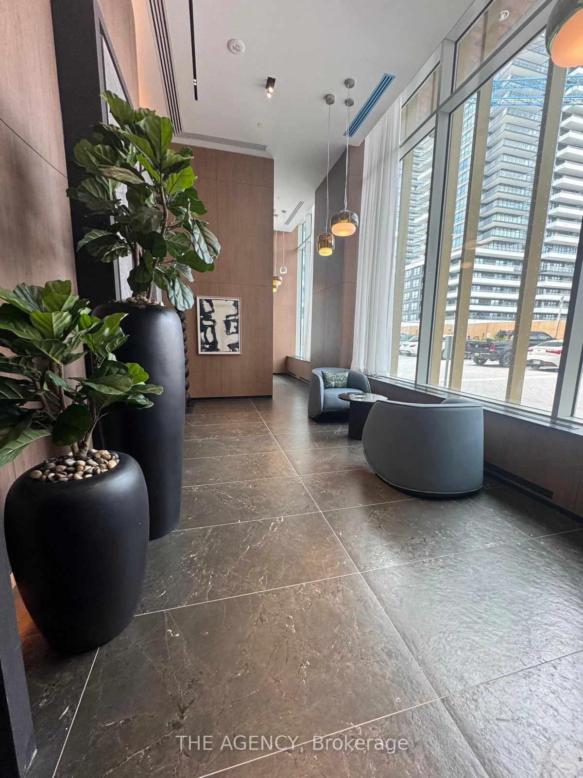 Photo 5 of Unit 2707, 1010 Sandy Beach Road, Pickering, Bay Ridges — HOMEH