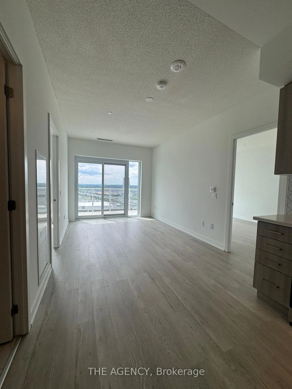 Photo 15 of Unit 2707, 1010 Sandy Beach Road, Pickering, Bay Ridges — HOMEH