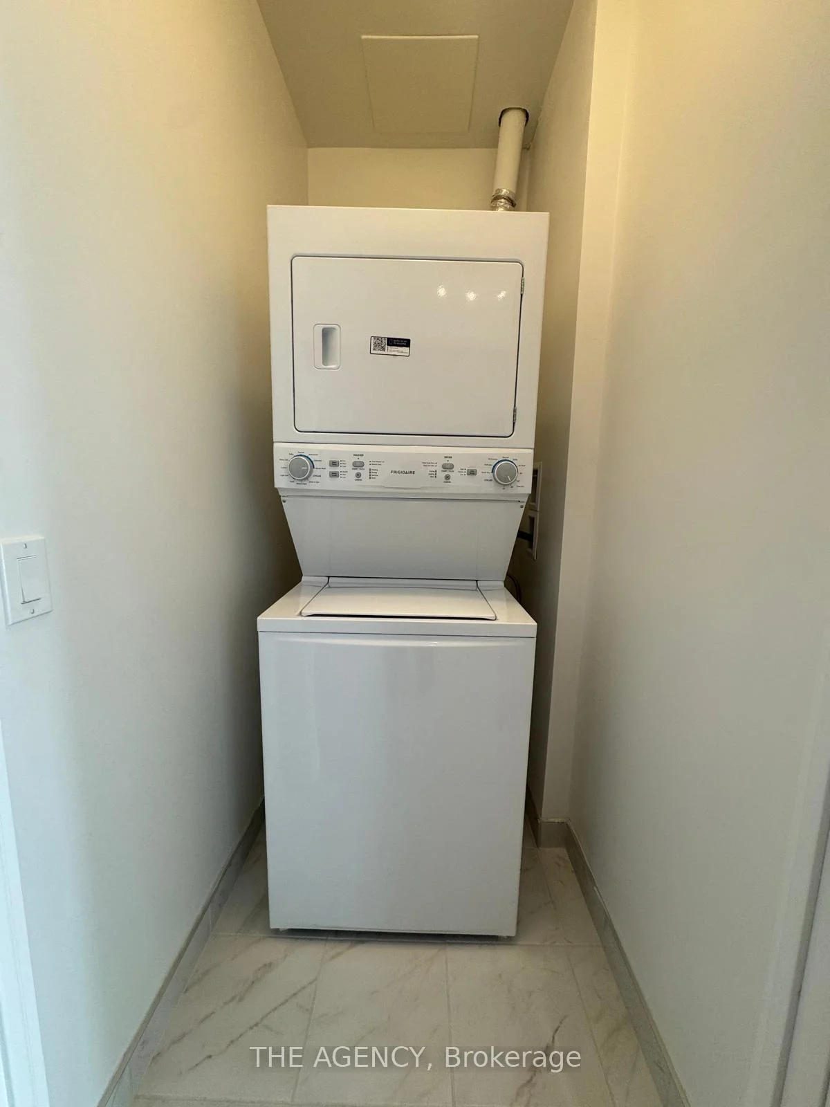 Photo 23 of Unit 2707, 1010 Sandy Beach Road, Pickering, Bay Ridges — HOMEH