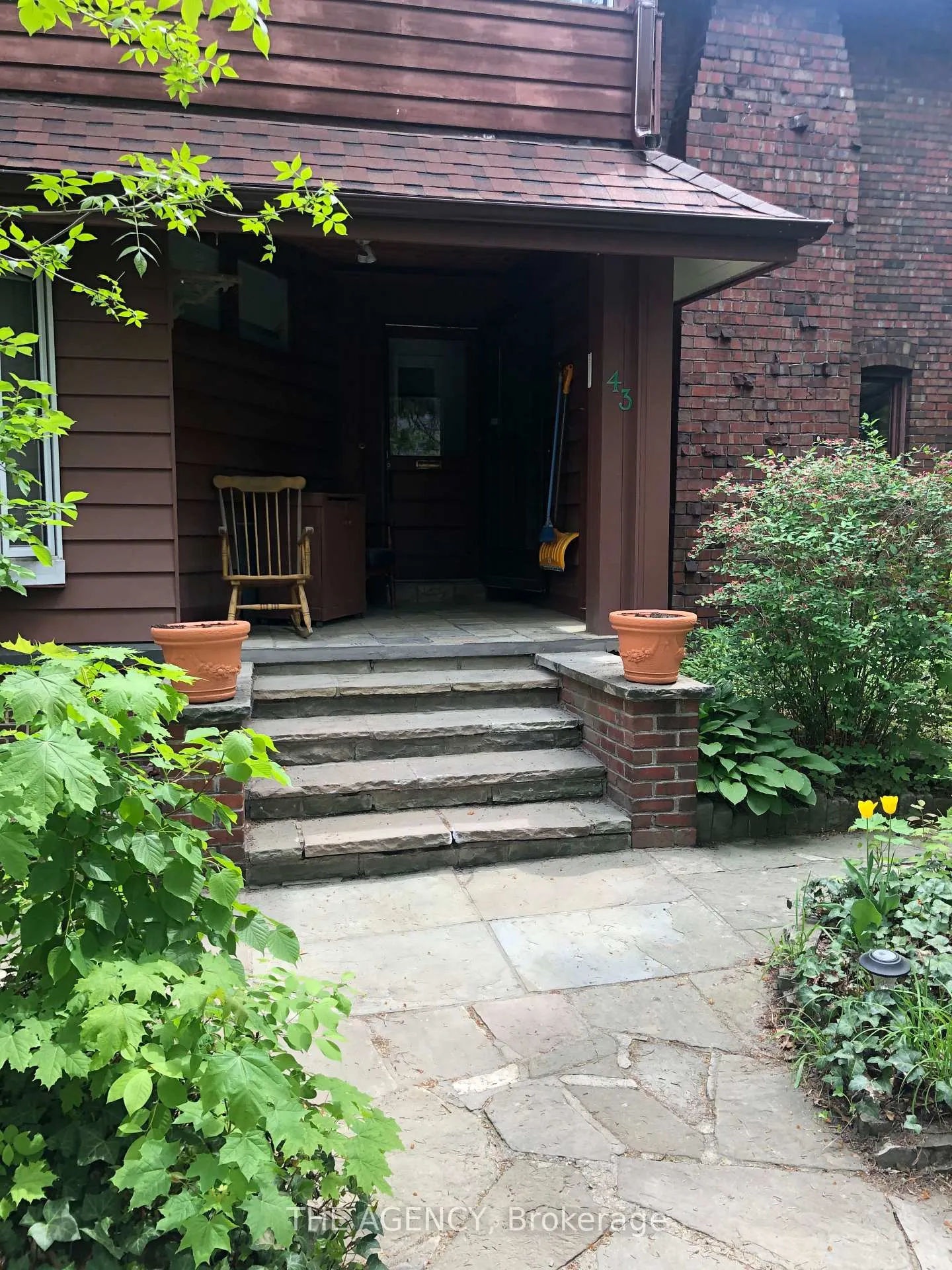 Photo 2 of Unit 2F, 43 Indian Road Crescent, Toronto, High Park North — HOMEH