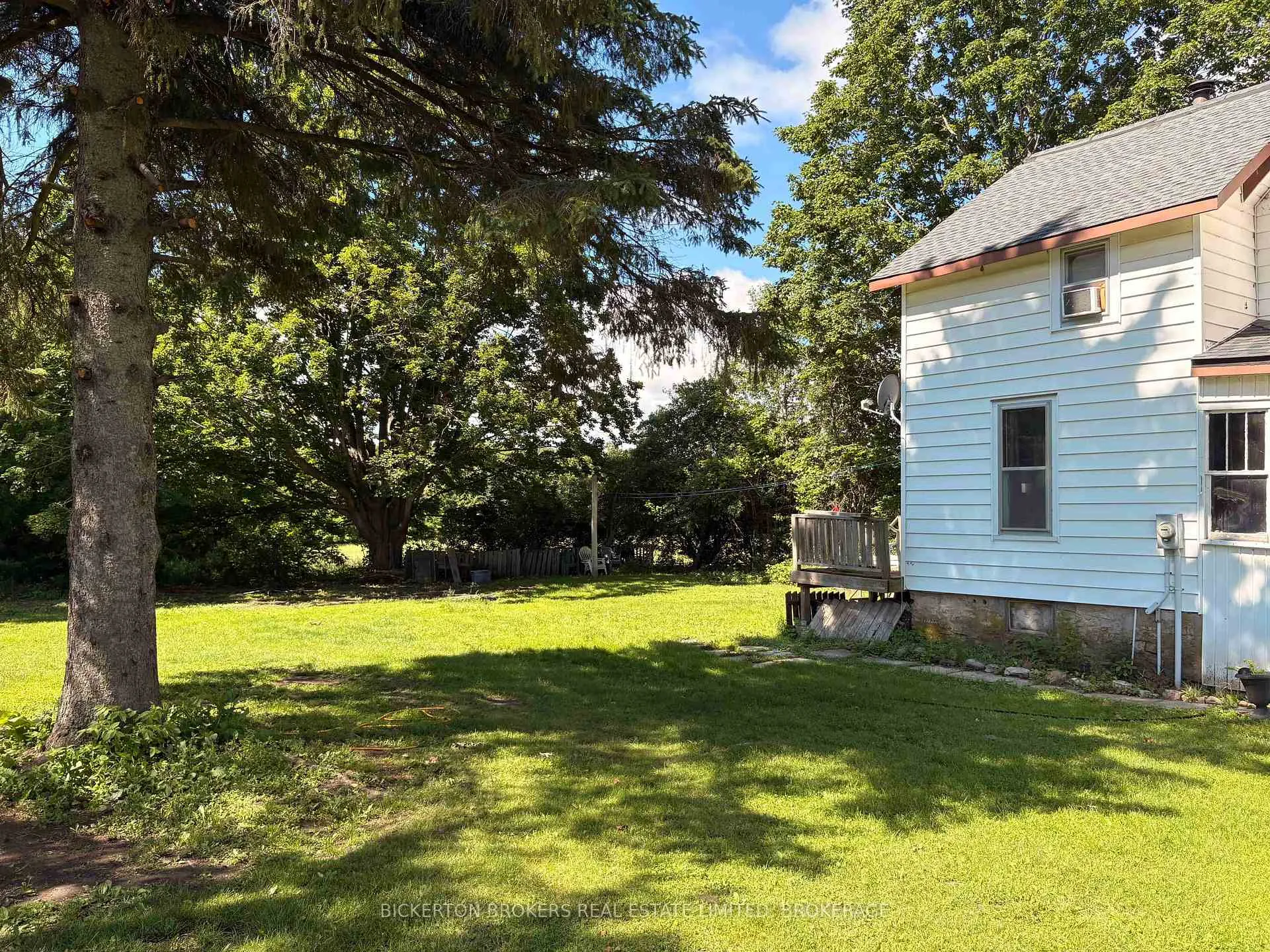 Photo 6 of 1624 County Rd 42, Rideau Lakes, Rideau Lakes (Bastard) Twp — HOMEH