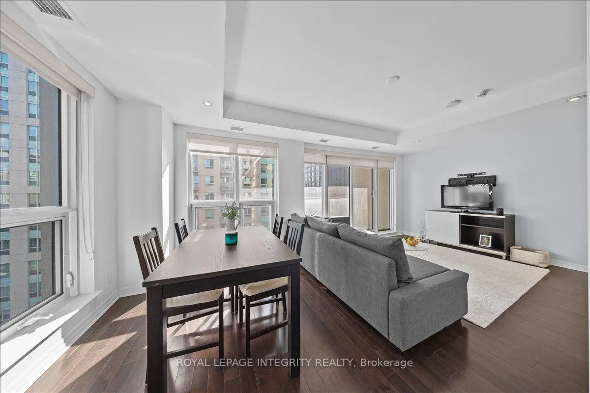 Photo 7 of Unit 909, 242 Rideau Street, Ottawa, Sandy Hill — HOMEH