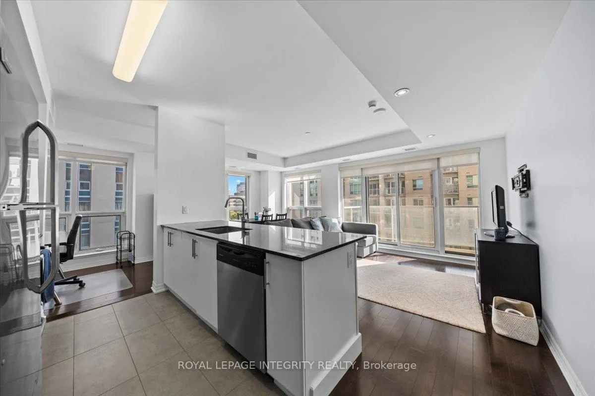 Photo 12 of Unit 909, 242 Rideau Street, Ottawa, Sandy Hill — HOMEH
