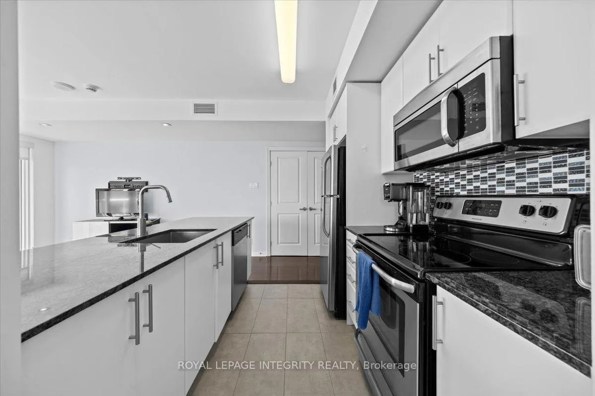 Photo 15 of Unit 909, 242 Rideau Street, Ottawa, Sandy Hill — HOMEH