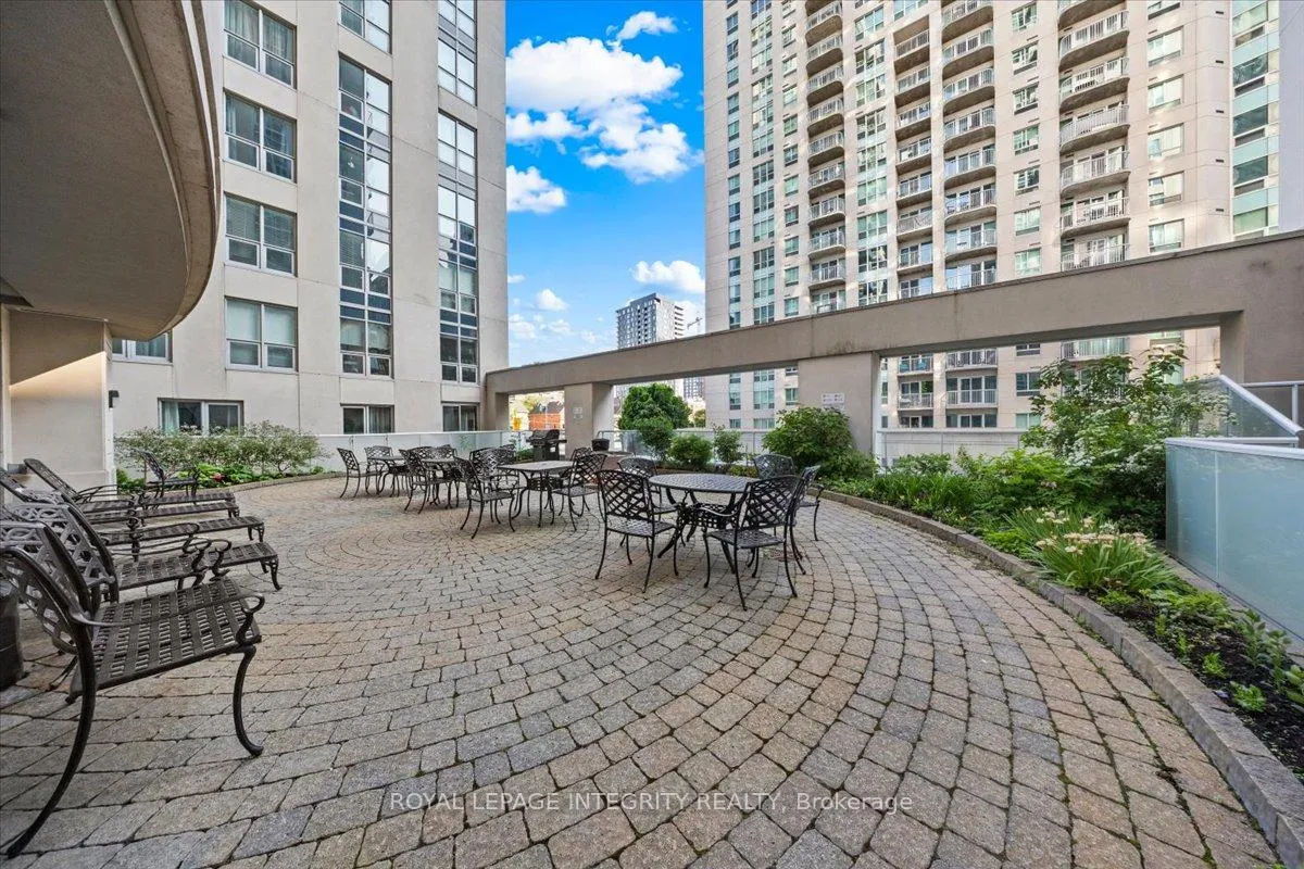 Photo 32 of Unit 909, 242 Rideau Street, Ottawa, Sandy Hill — HOMEH
