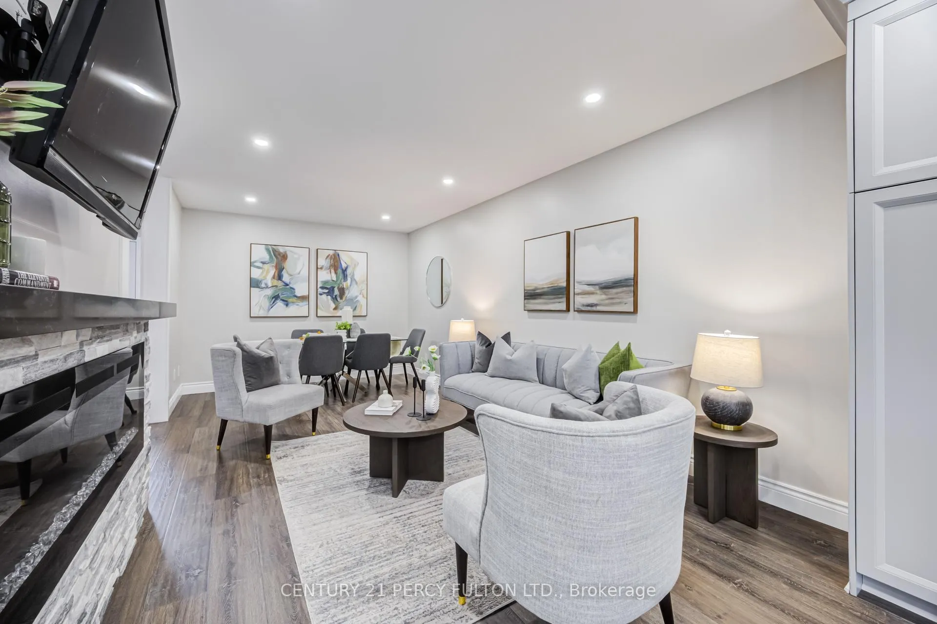 Photo 10 of 15 Jollow Drive, Clarington, Bowmanville — HOMEH