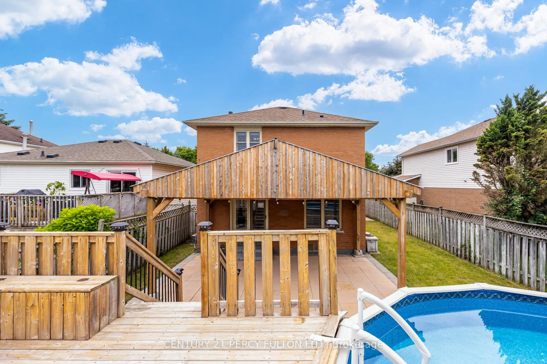 Photo 47 of 15 Jollow Drive, Clarington, Bowmanville — HOMEH