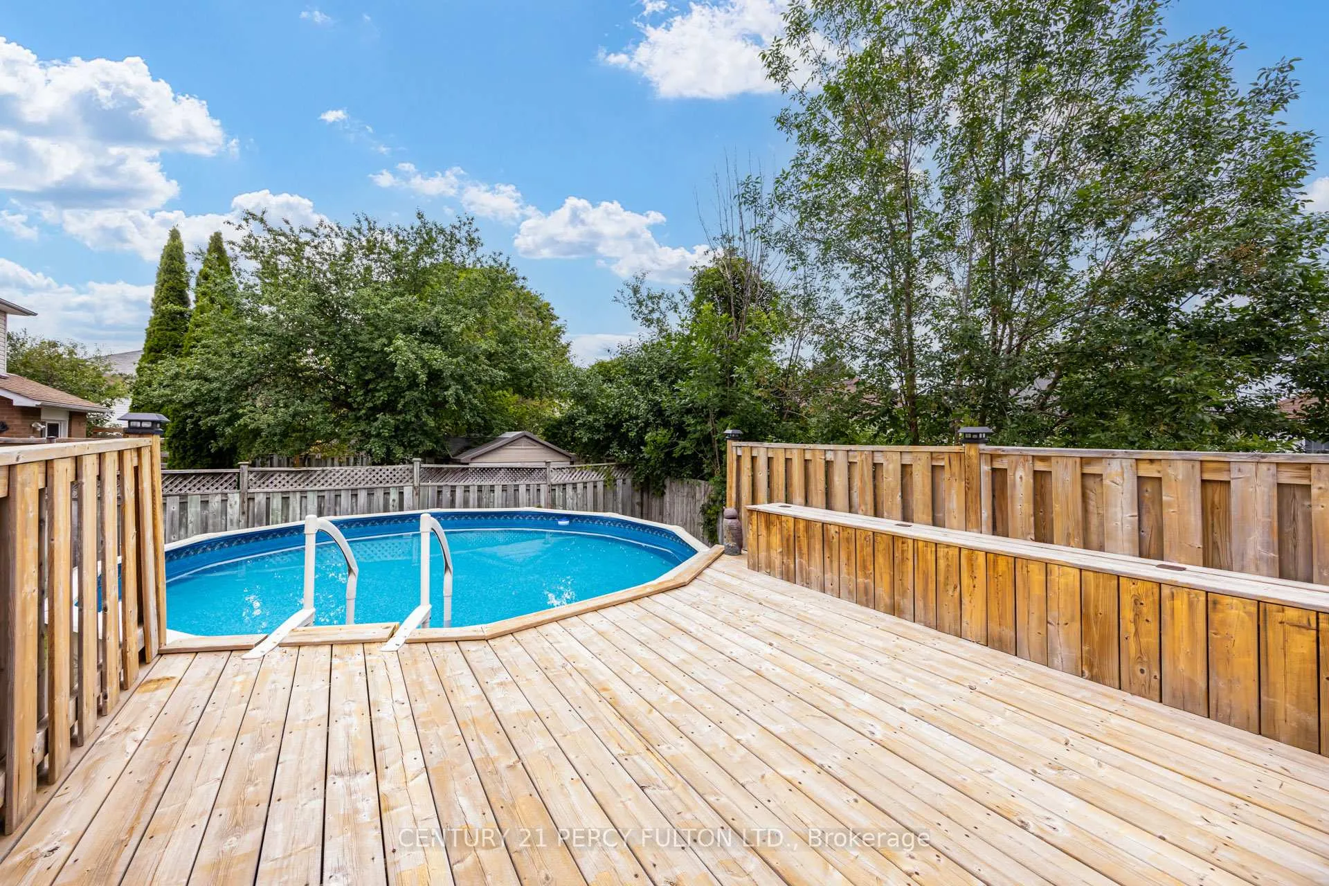 Photo 48 of 15 Jollow Drive, Clarington, Bowmanville — HOMEH