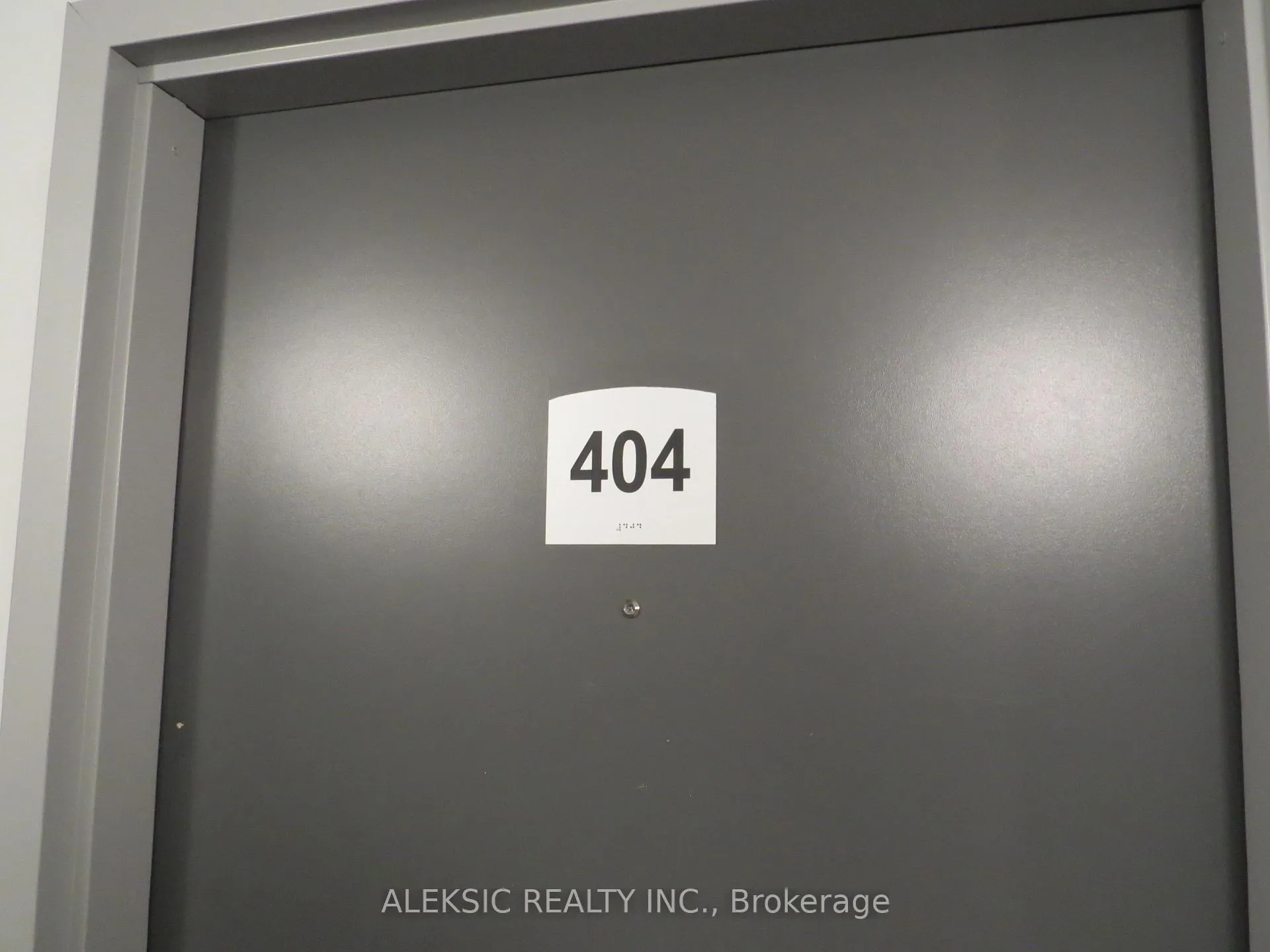 Photo 3 of Unit H404, 275 Larch Street, Waterloo — HOMEH