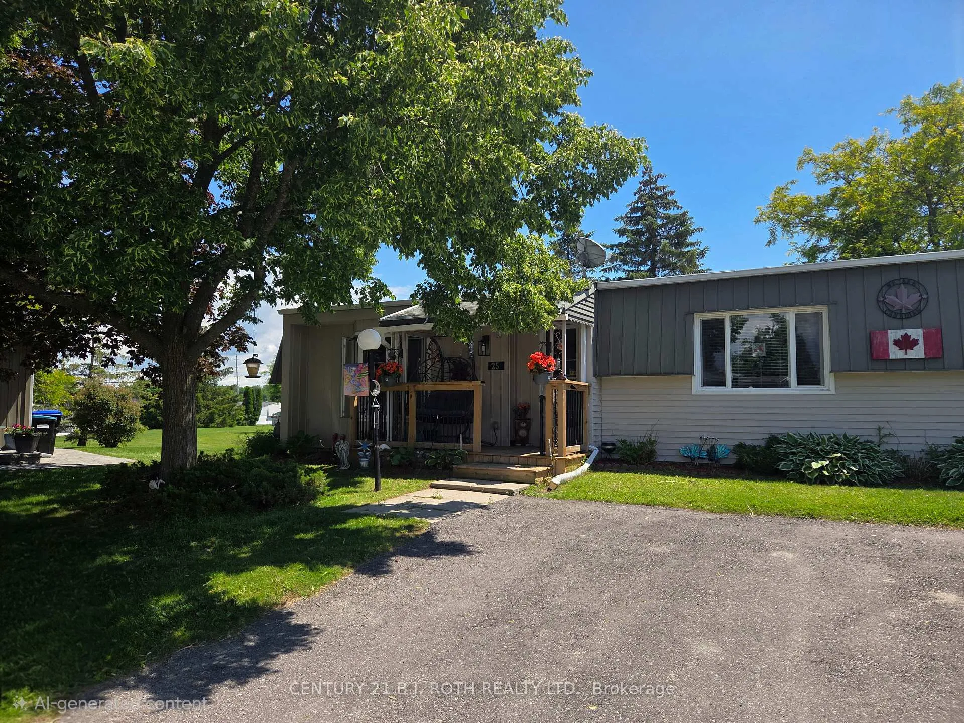 Photo 4 of 25 Comforts Cove Court, Innisfil, Rural Innisfil — HOMEH