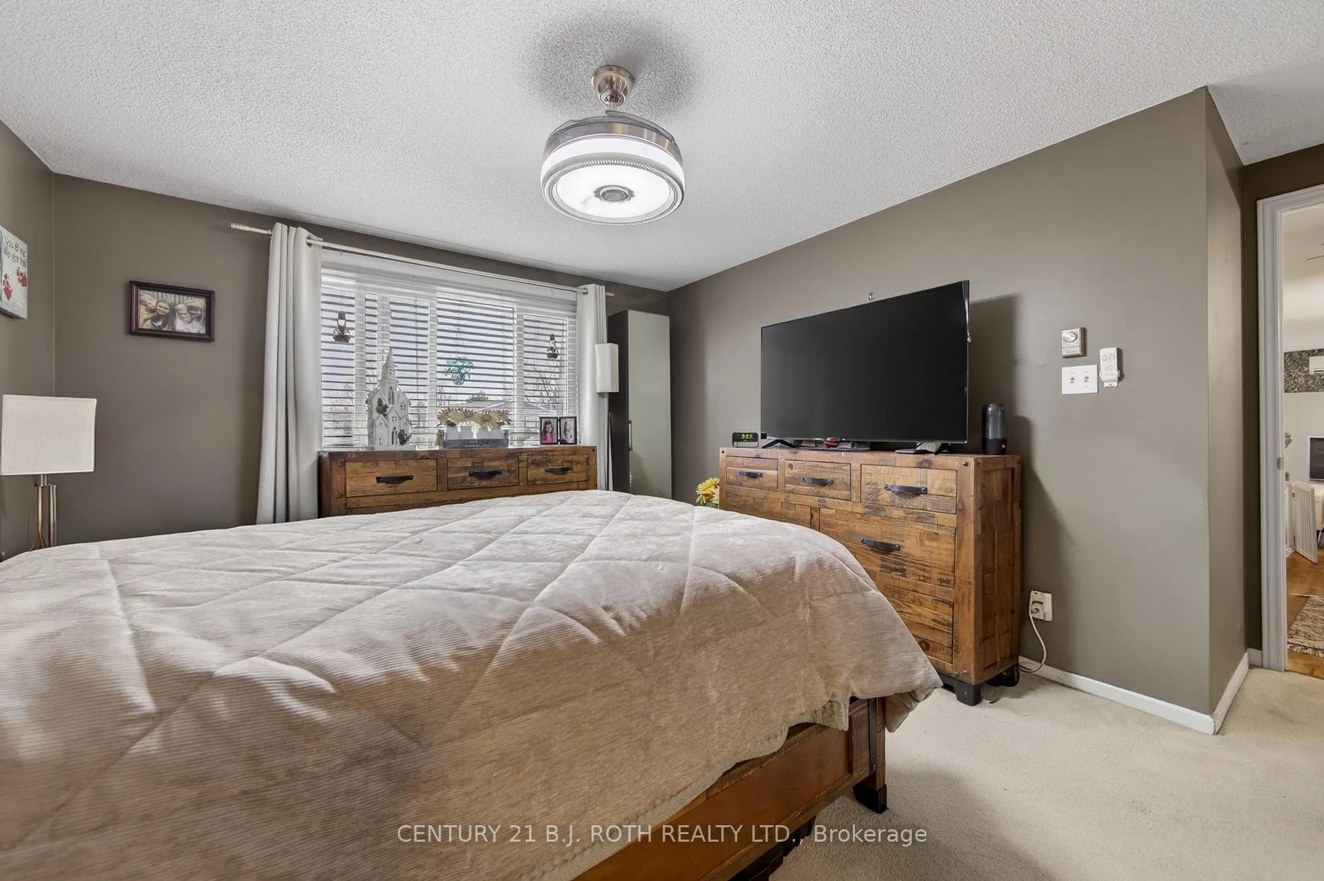 Photo 29 of 25 Comforts Cove Court, Innisfil, Rural Innisfil — HOMEH