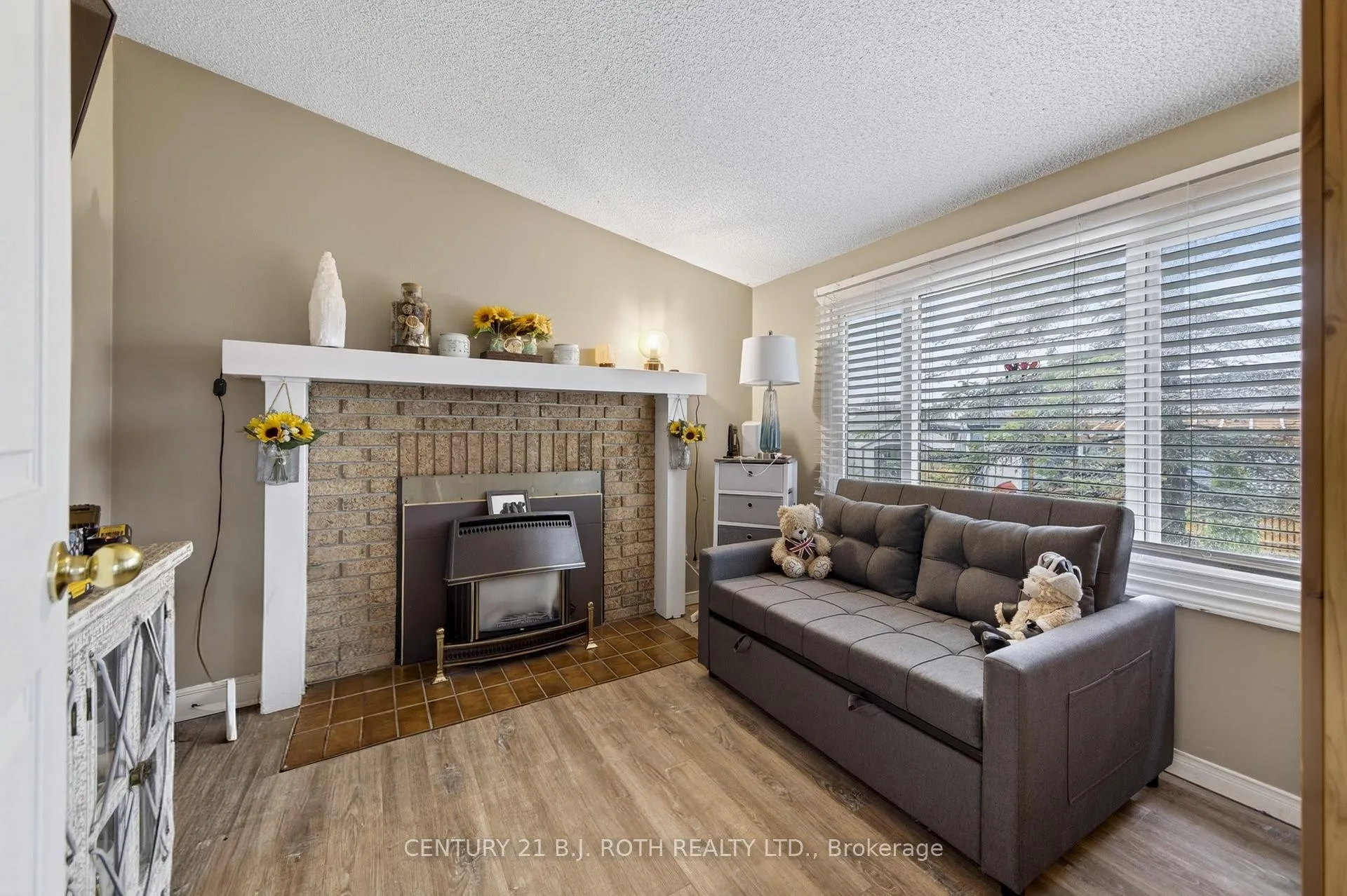 Photo 38 of 25 Comforts Cove Court, Innisfil, Rural Innisfil — HOMEH