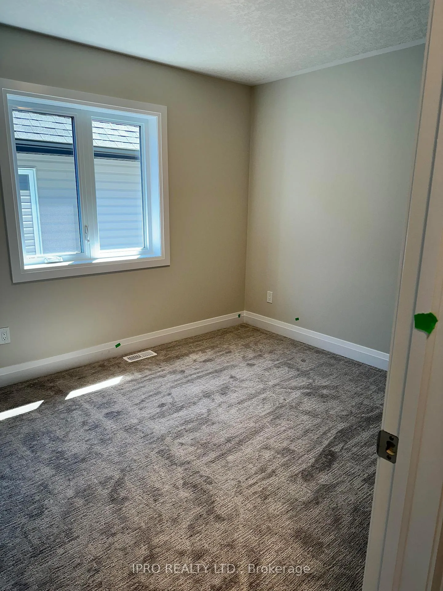 Photo 6 of 11 Jacob Detweiller Drive, Kitchener — HOMEH