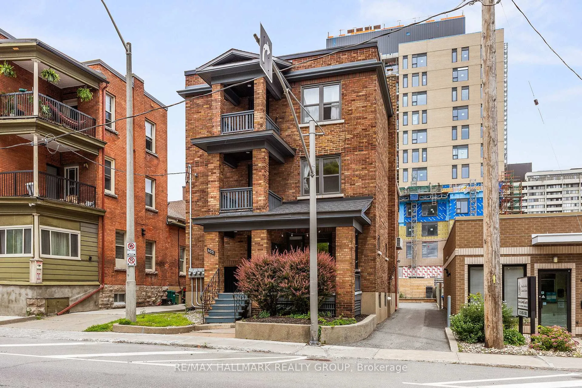 Photo 2 of 455 Metcalfe Street, Ottawa, Ottawa Centre — HOMEH