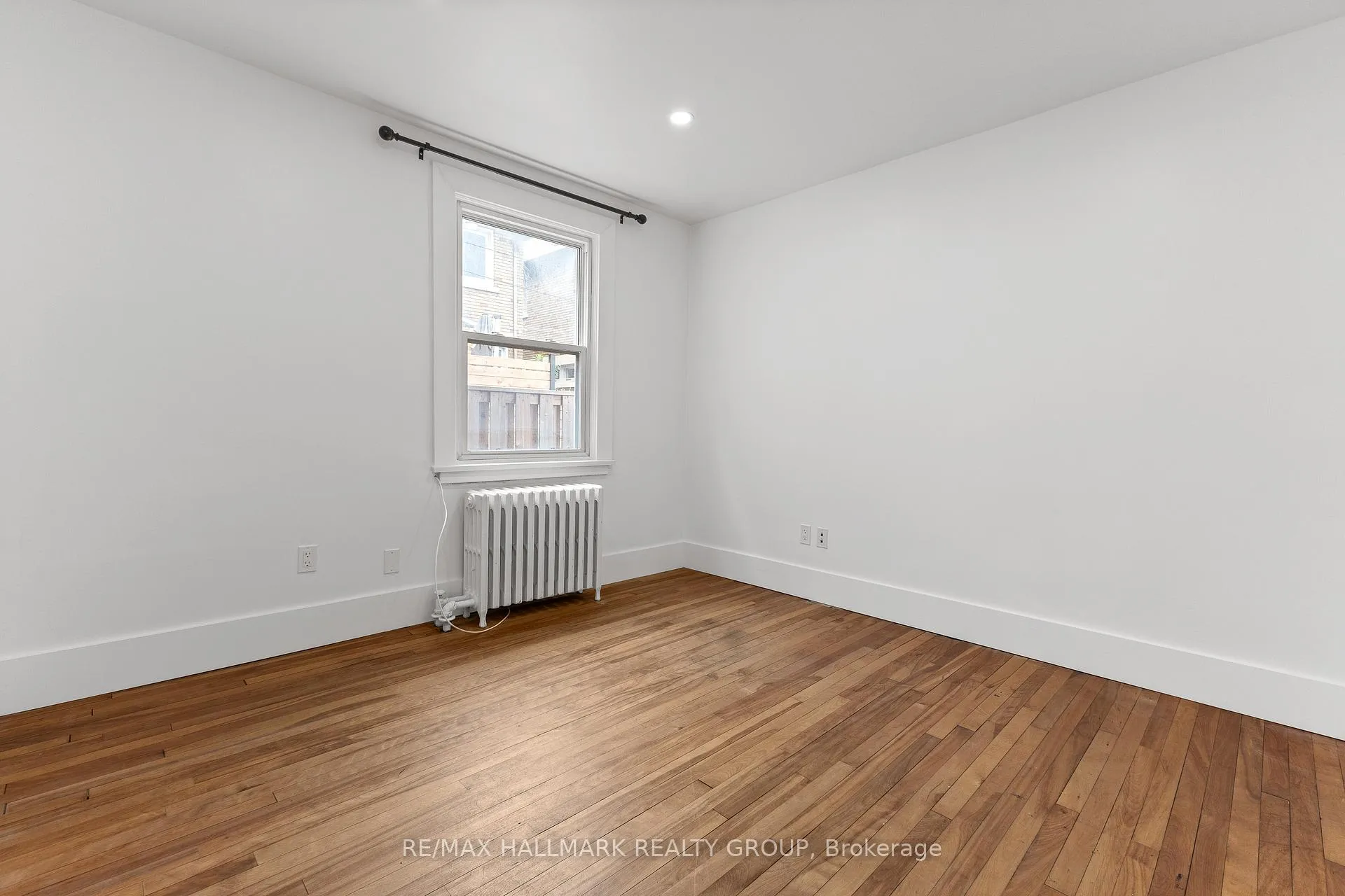 Photo 10 of 455 Metcalfe Street, Ottawa, Ottawa Centre — HOMEH