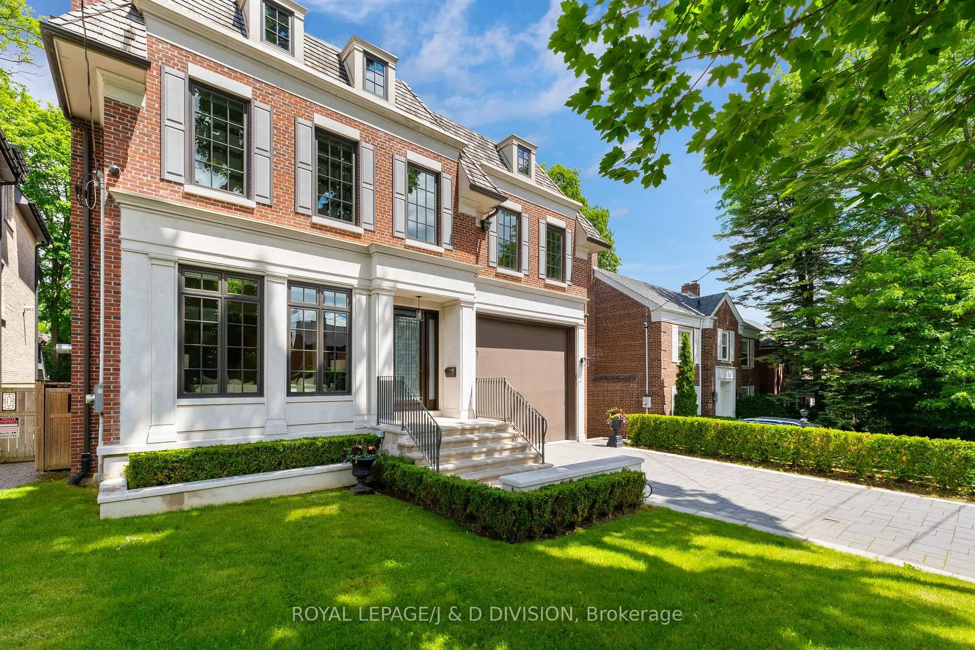 Photo 1 of 224 St Leonard's Avenue, North York, Bridle Path-Sunnybrook-York Mills — HOMEH