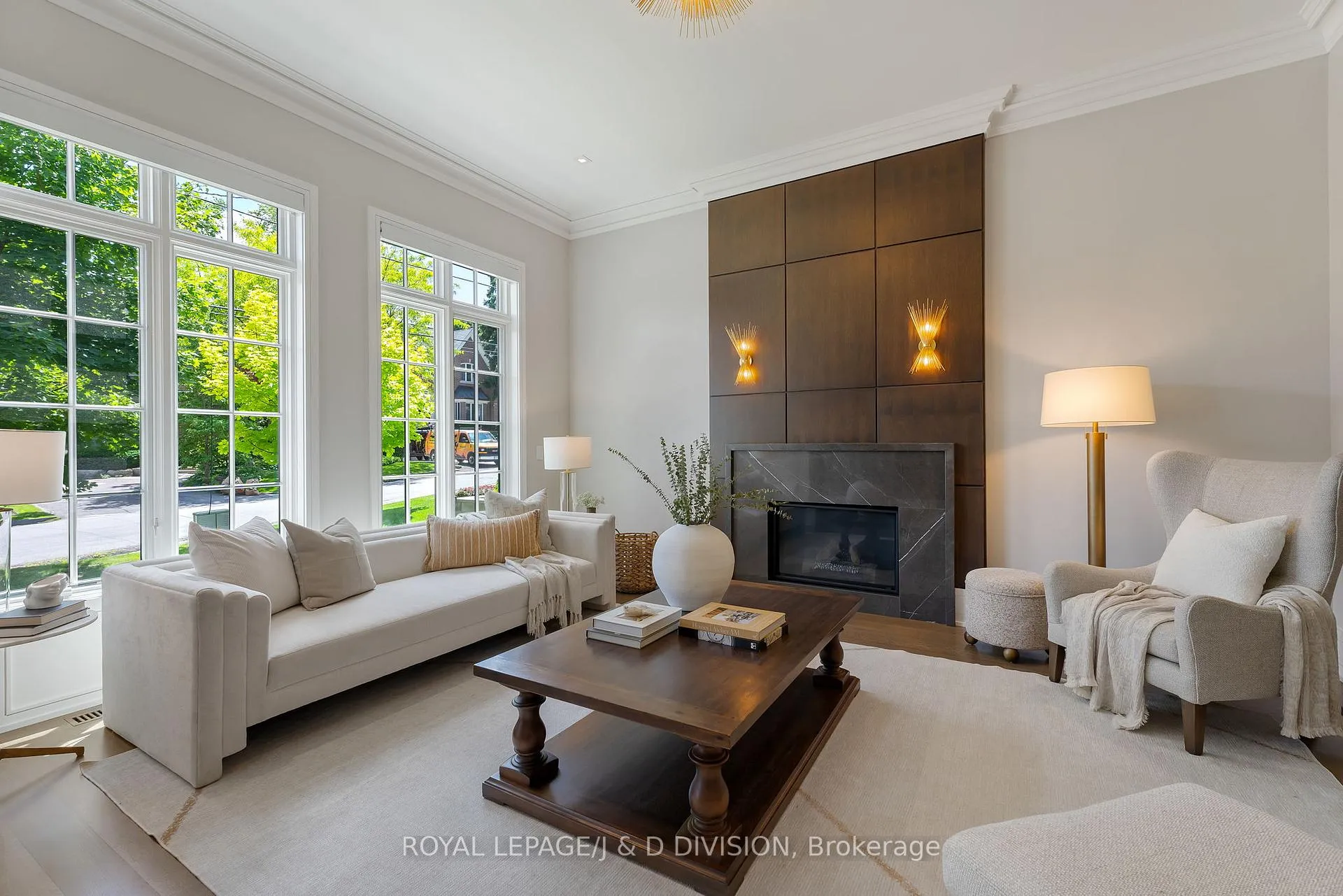 Photo 11 of 224 St Leonard's Avenue, North York, Bridle Path-Sunnybrook-York Mills — HOMEH