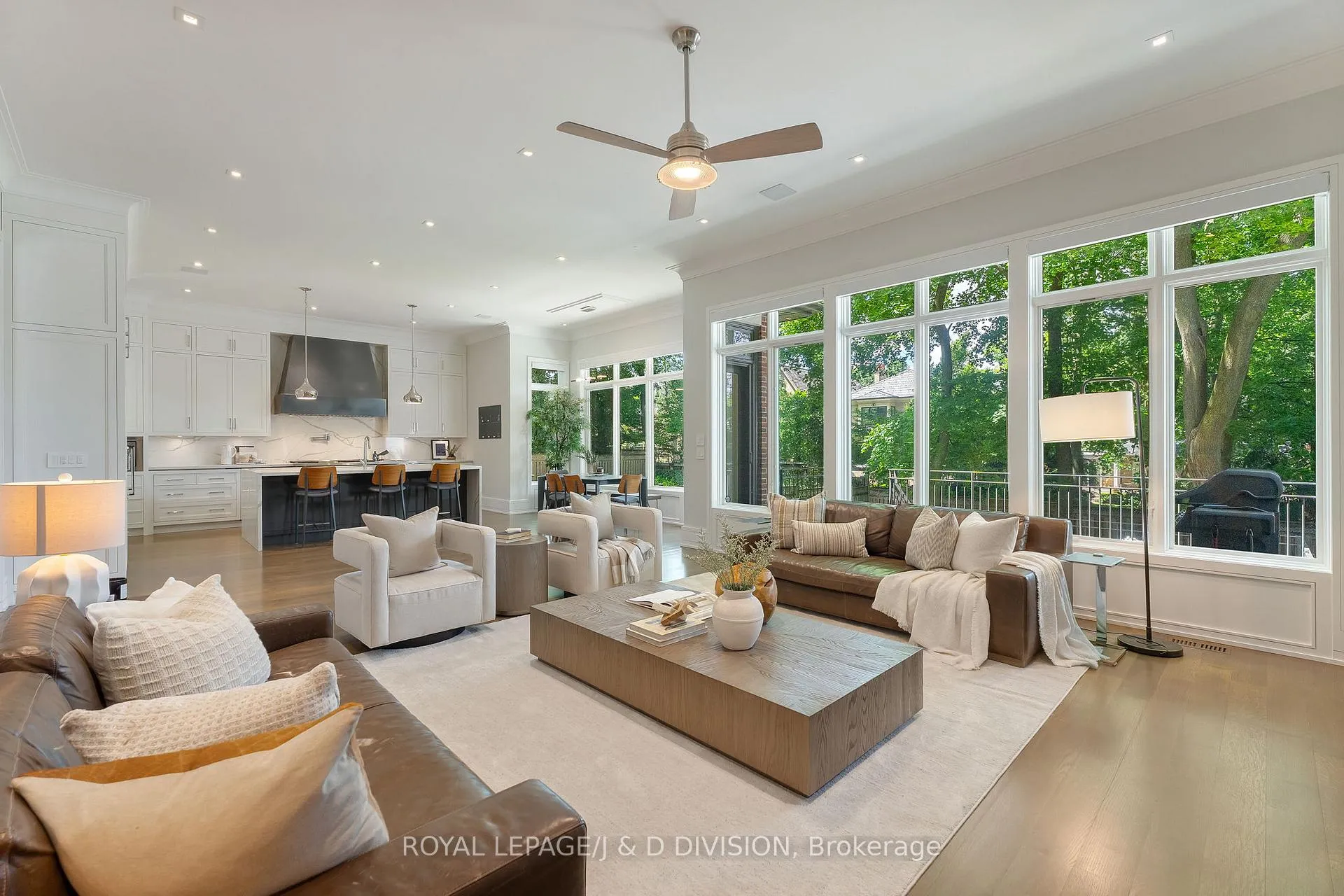 Photo 16 of 224 St Leonard's Avenue, North York, Bridle Path-Sunnybrook-York Mills — HOMEH