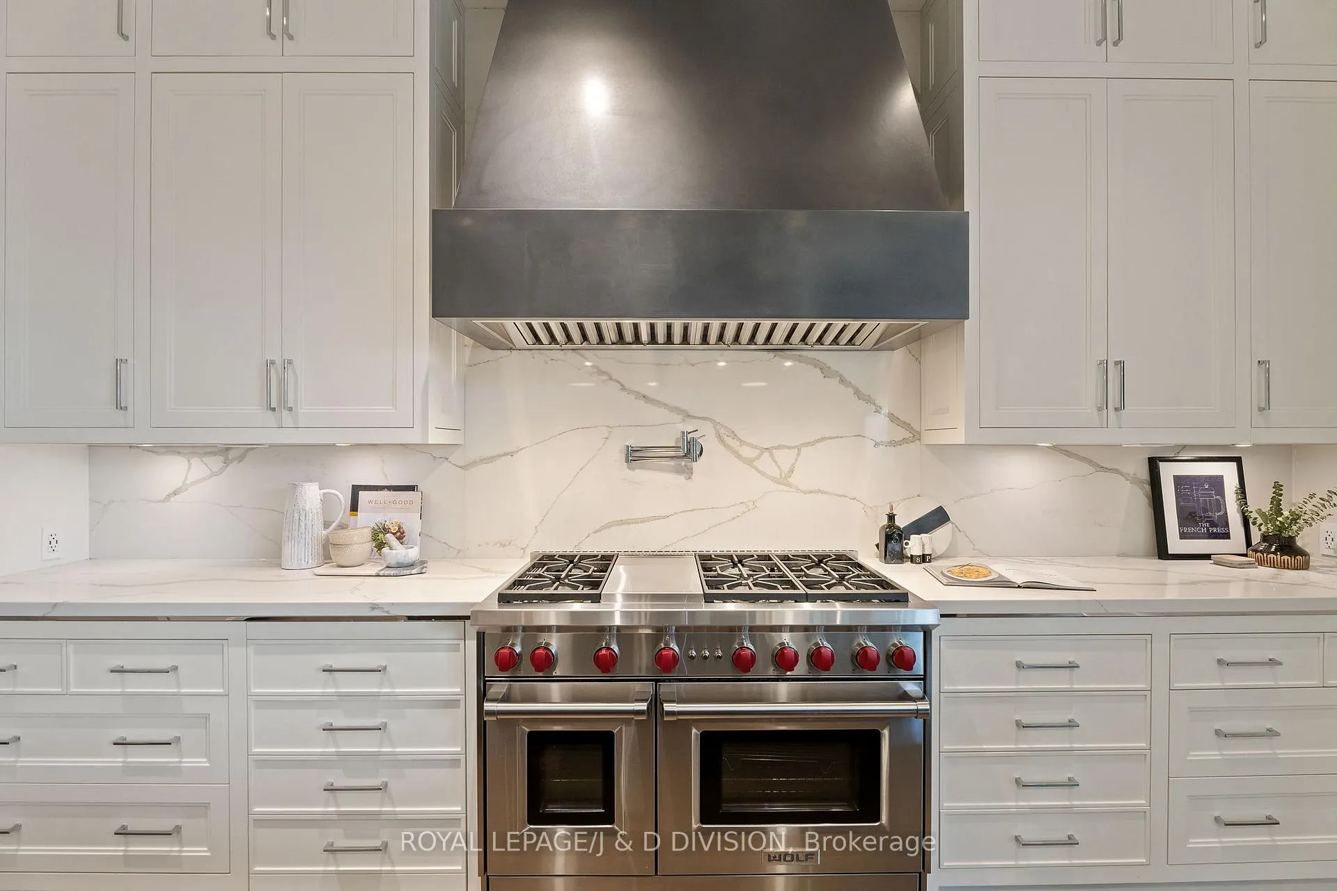 Photo 20 of 224 St Leonard's Avenue, North York, Bridle Path-Sunnybrook-York Mills — HOMEH