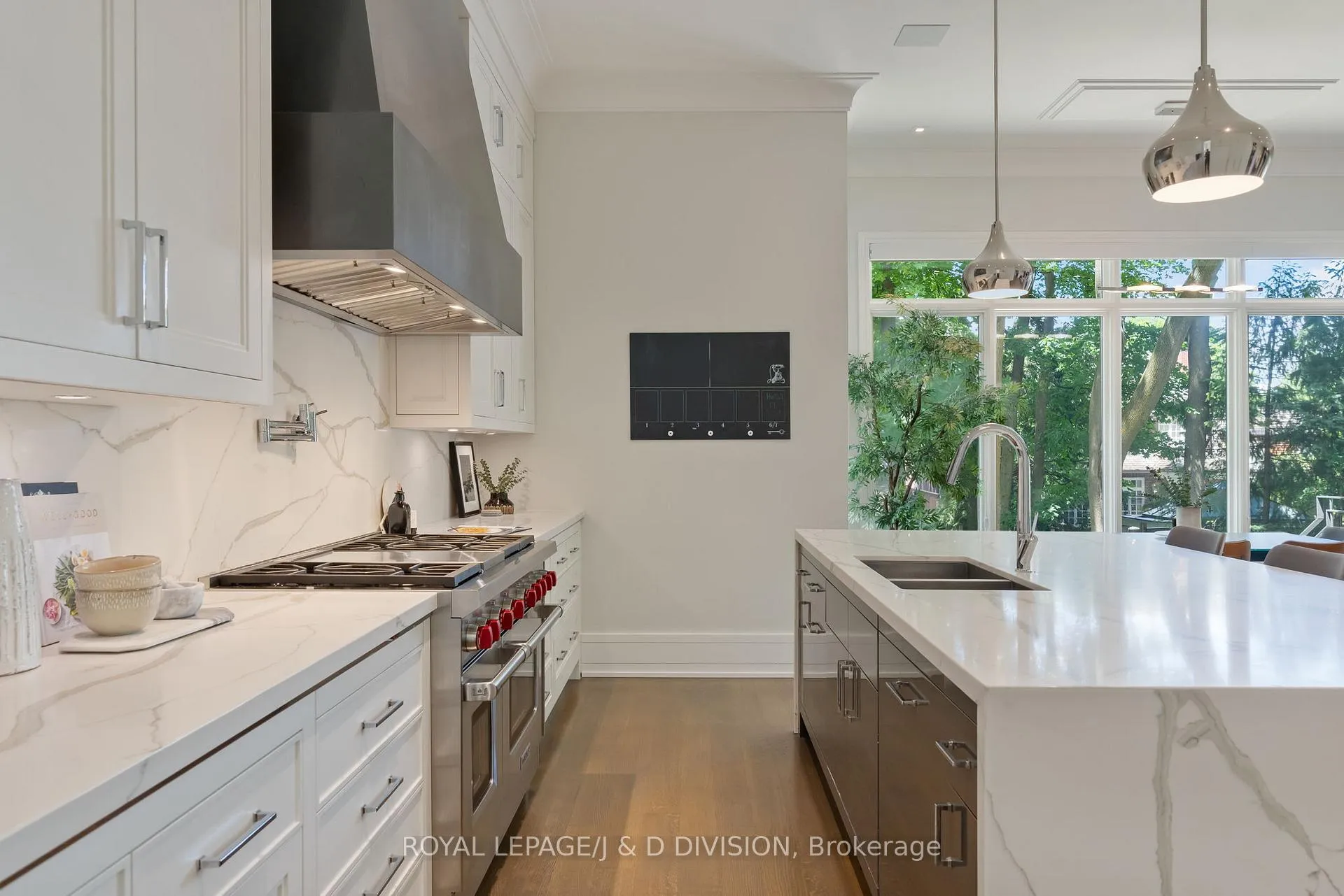 Photo 21 of 224 St Leonard's Avenue, North York, Bridle Path-Sunnybrook-York Mills — HOMEH