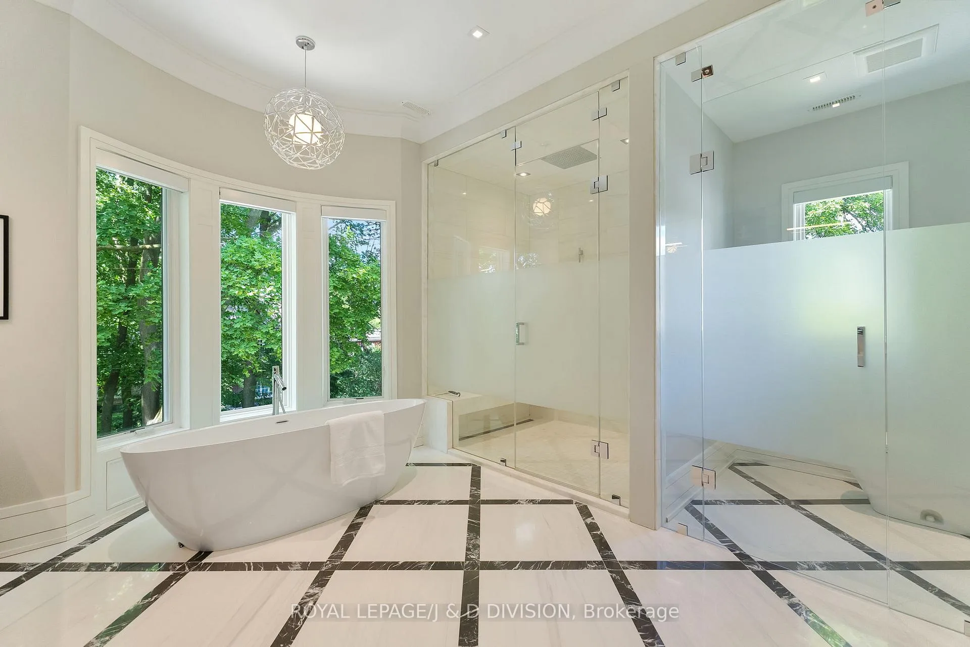 Photo 32 of 224 St Leonard's Avenue, North York, Bridle Path-Sunnybrook-York Mills — HOMEH