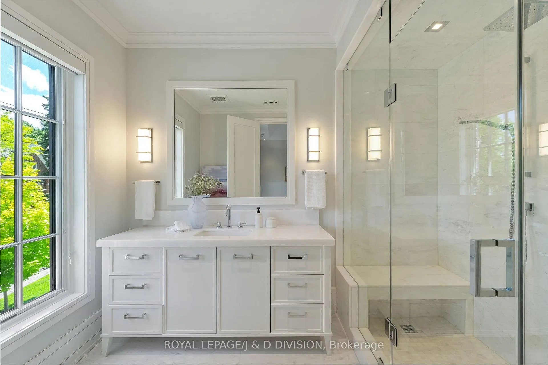 Photo 34 of 224 St Leonard's Avenue, North York, Bridle Path-Sunnybrook-York Mills — HOMEH