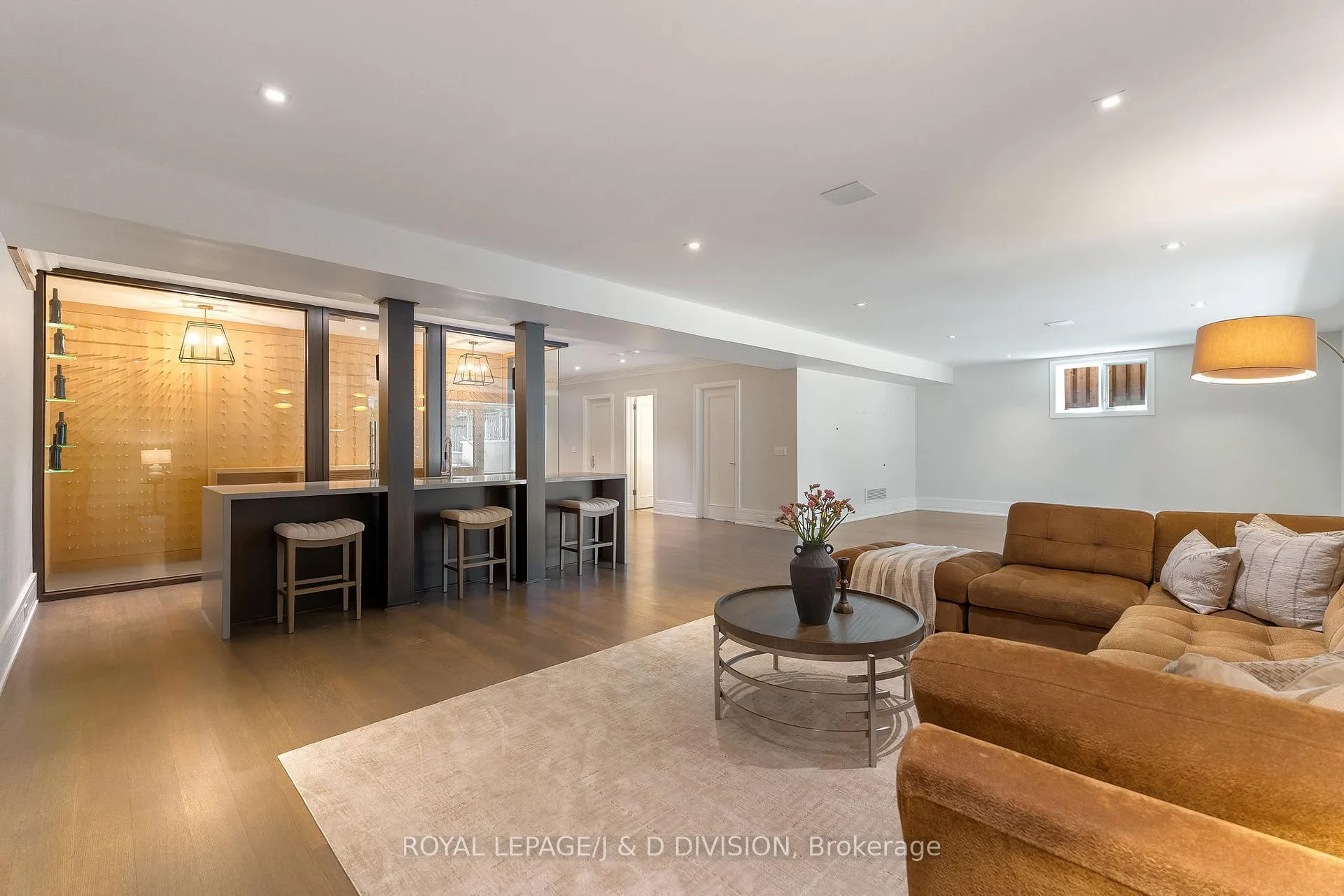 Photo 4 of 224 St Leonard's Avenue, North York, Bridle Path-Sunnybrook-York Mills — HOMEH
