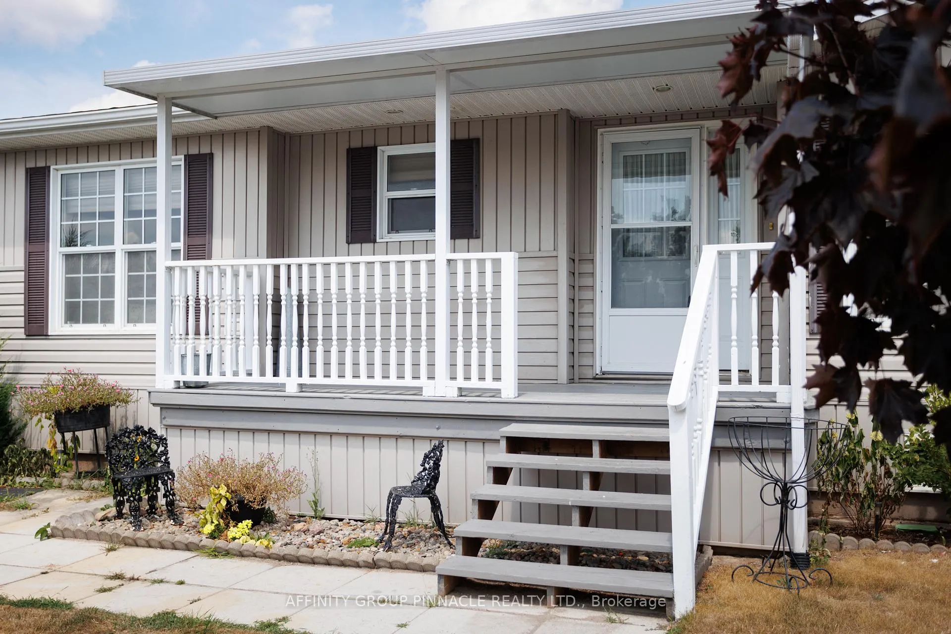Photo 4 of 20 Creekside Circle, Kawartha Lakes, Verulam — HOMEH