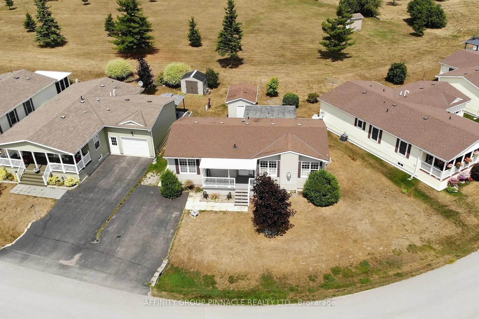 Photo 7 of 20 Creekside Circle, Kawartha Lakes, Verulam — HOMEH