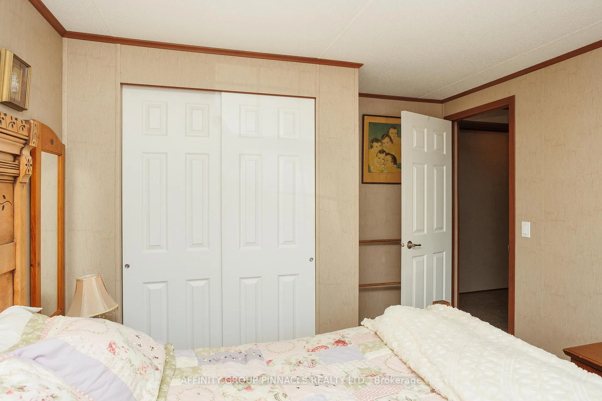 Photo 27 of 20 Creekside Circle, Kawartha Lakes, Verulam — HOMEH