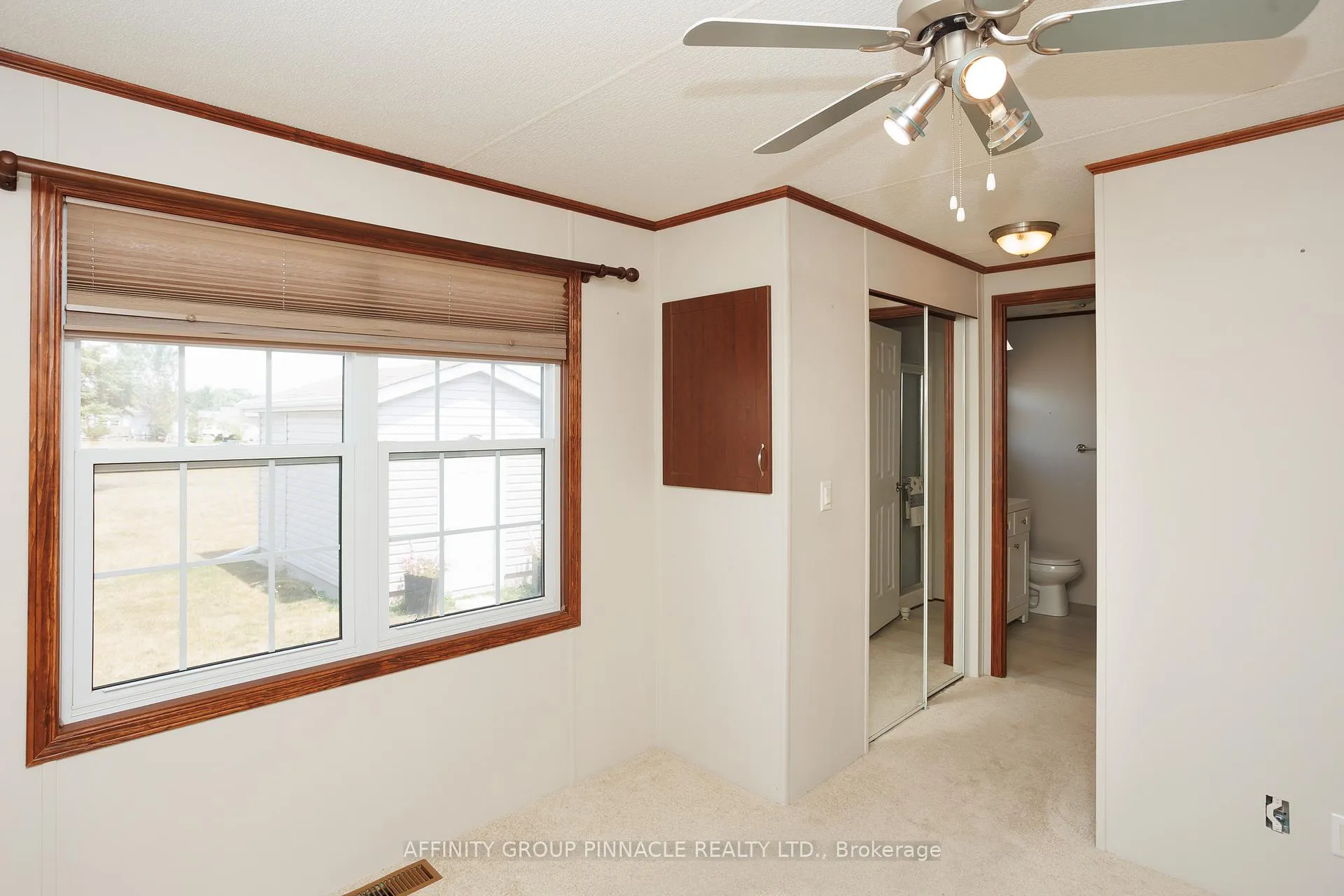 Photo 31 of 20 Creekside Circle, Kawartha Lakes, Verulam — HOMEH