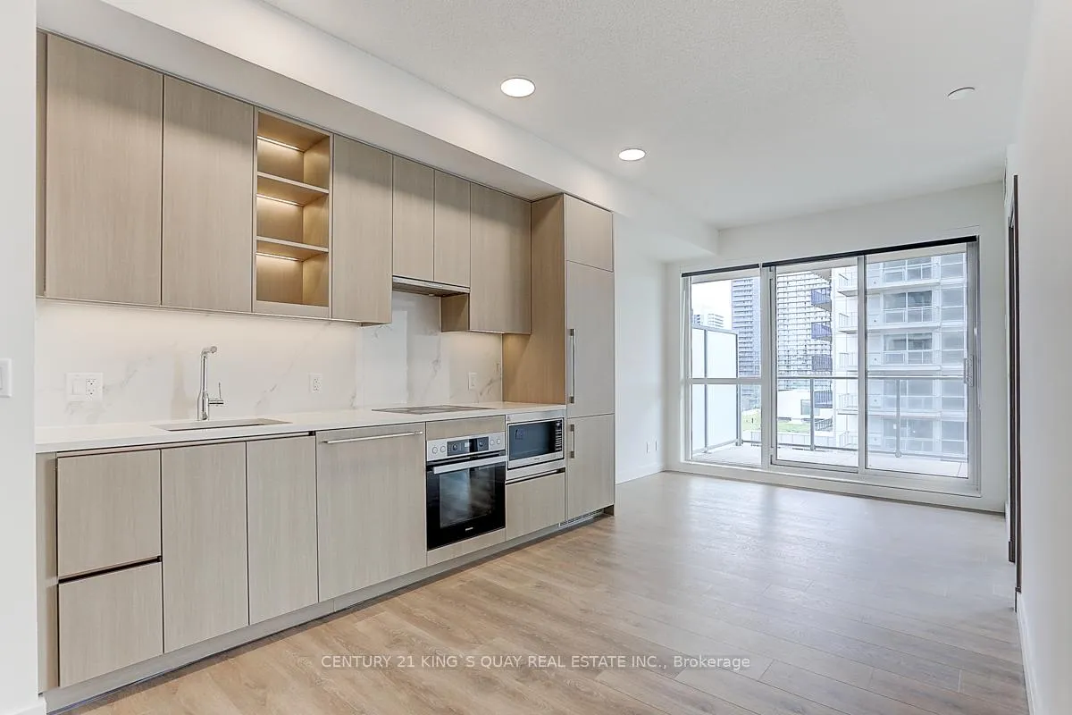 Photo 12 of Unit 601, 25 Mcmahon Drive, North York, Bayview Village — HOMEH